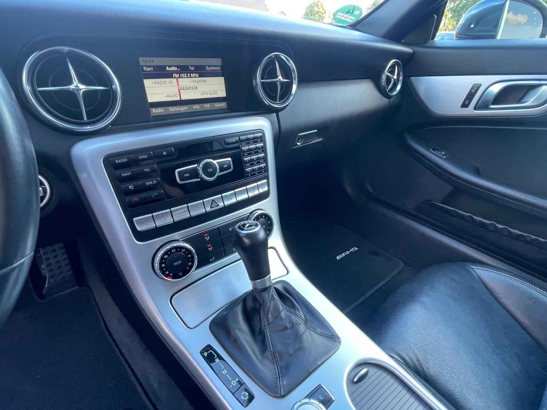 Mercedes-Benz SLK-klasse 200 / AIRSCARF / DEALER ONDERHOUDEN ! / - 45/58