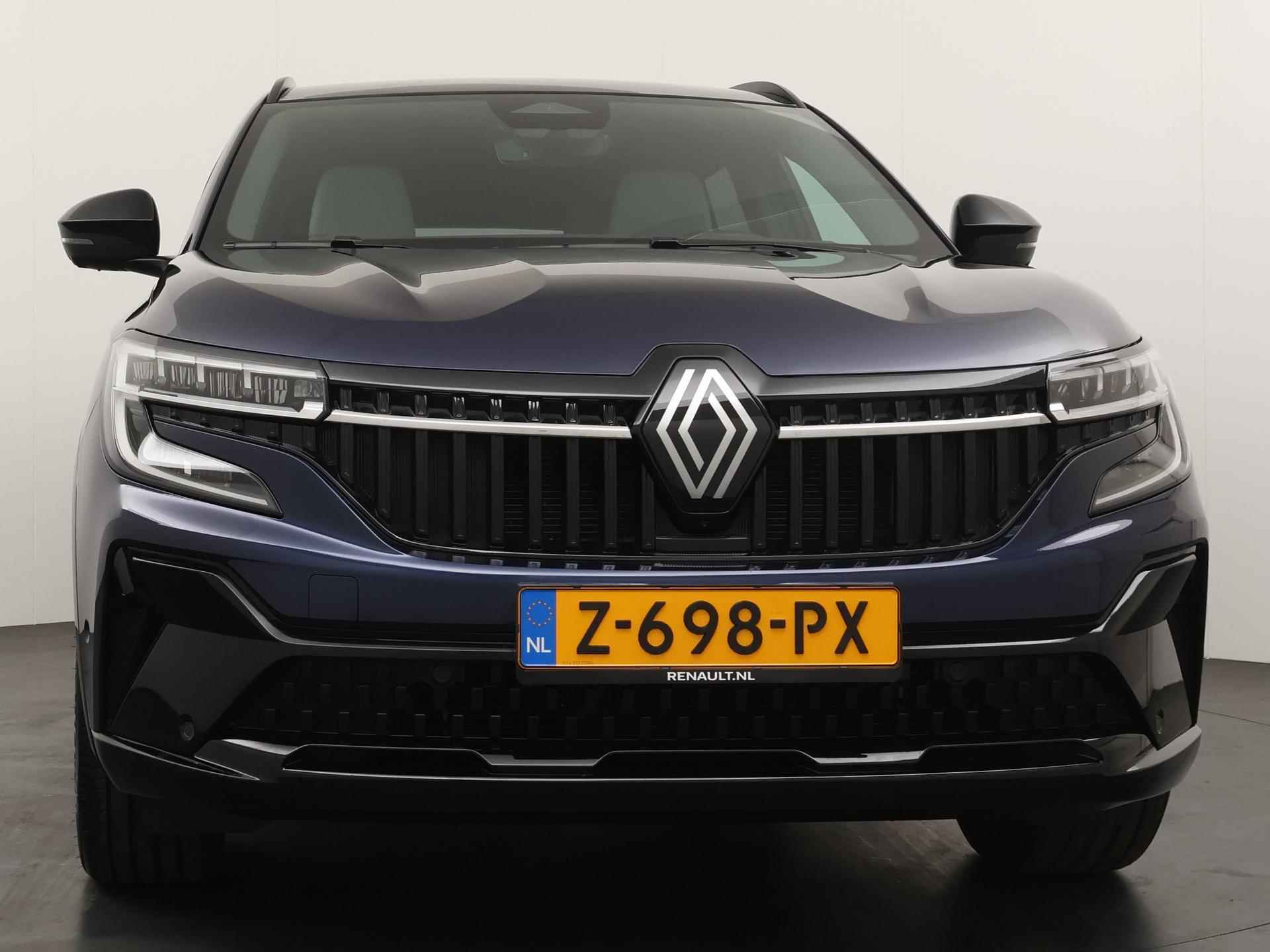 Renault Espace E-Tech Hybrid 200 iconic 5p. - 9/30