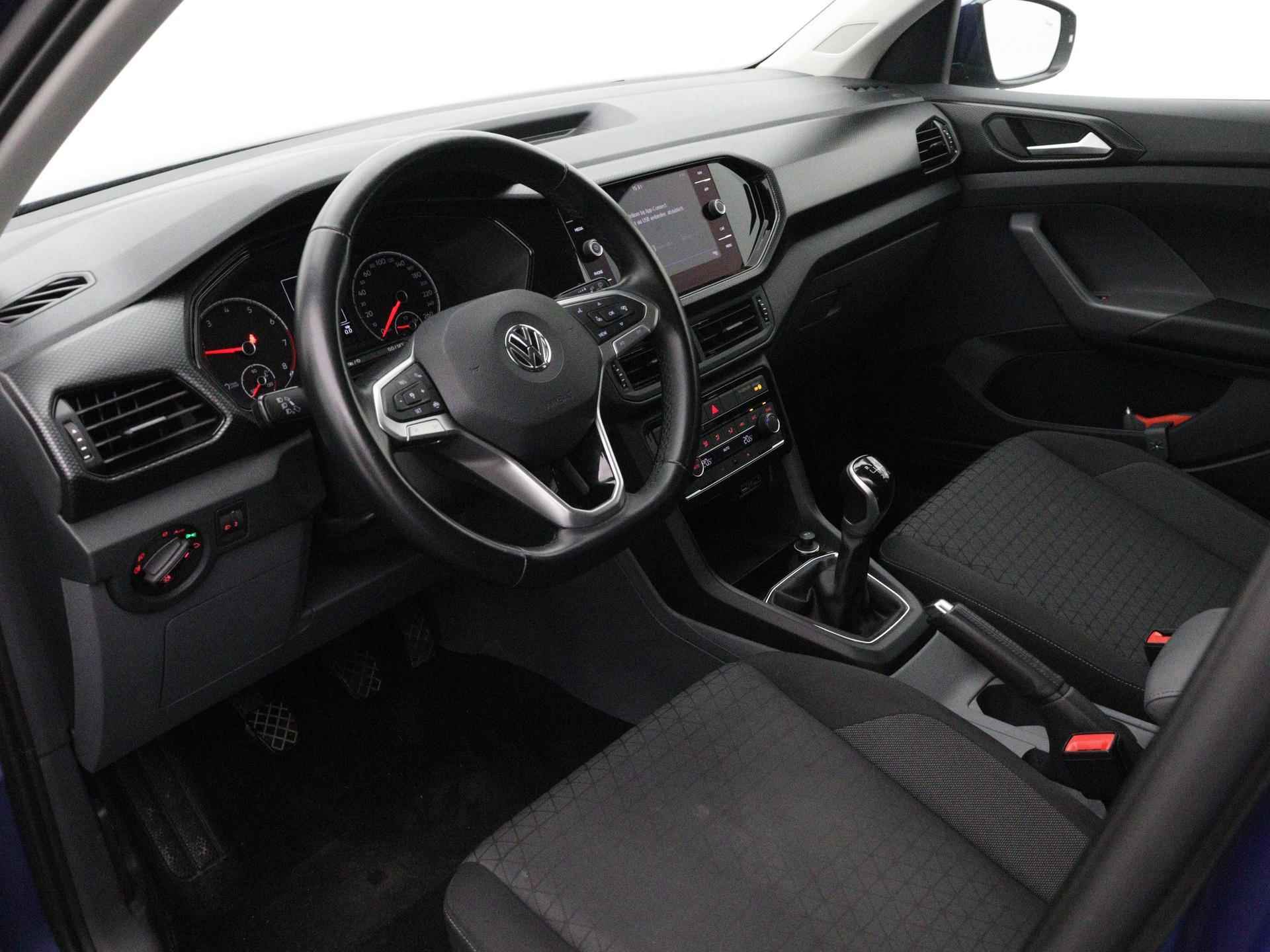 Volkswagen T-Cross 1.0 TSI Life | NIEUW BINNEN | Navigatie l Climate Control l 17" l - 3/9