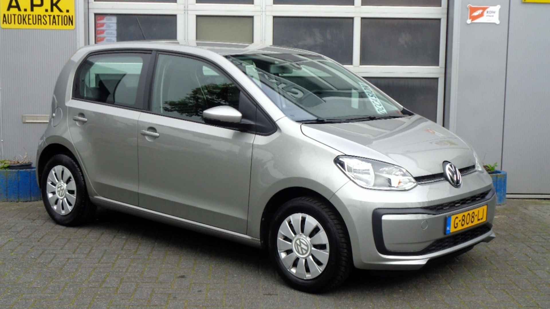 Volkswagen Up! *5 deurs *weinig km *Mobiliteit 1.0 BMT move up! - 7/19