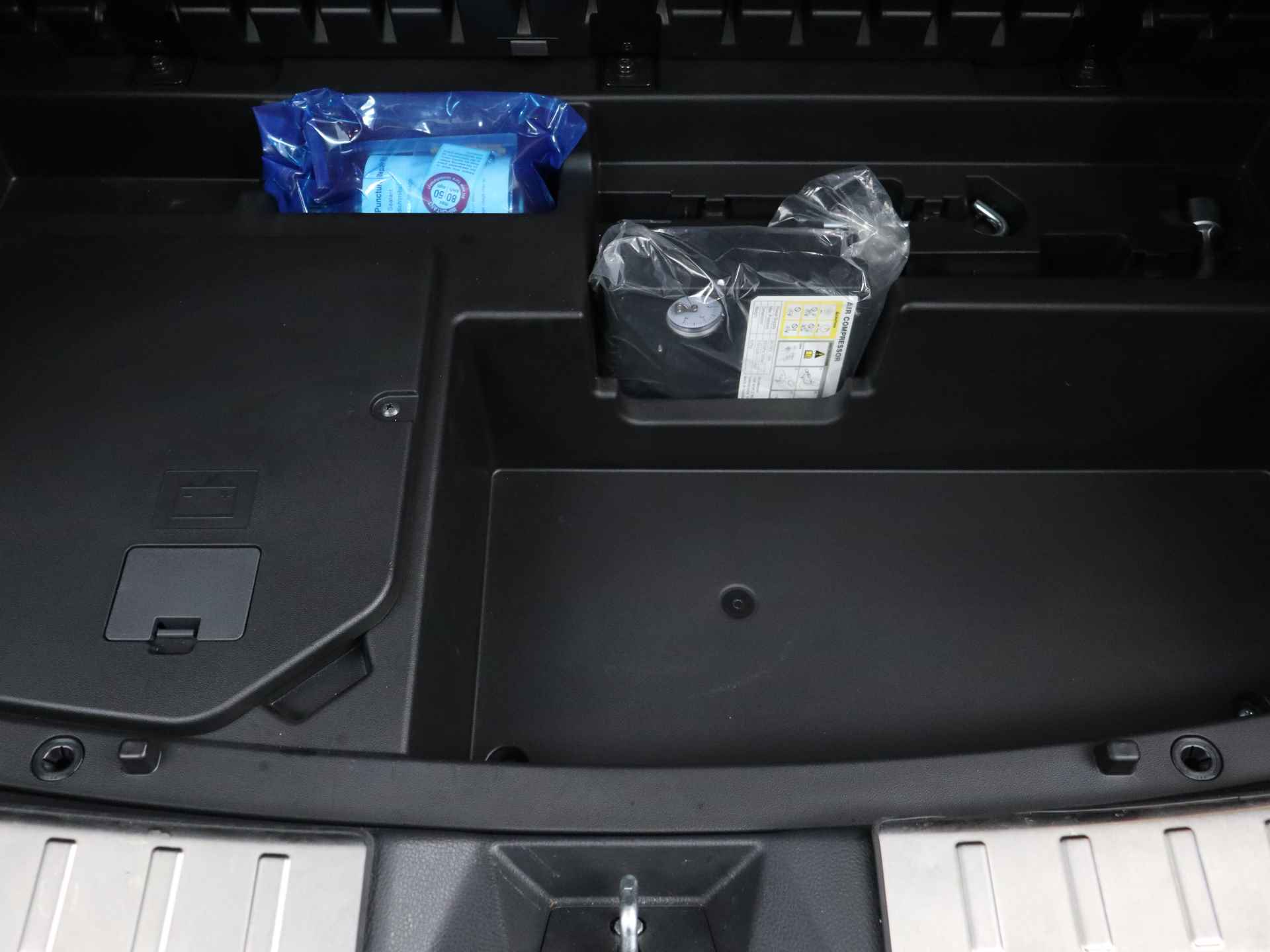 Mitsubishi Eclipse Cross 2.4 PHEV First Edition | Navigatie | 360 Camera | Head Up Display | - 39/43