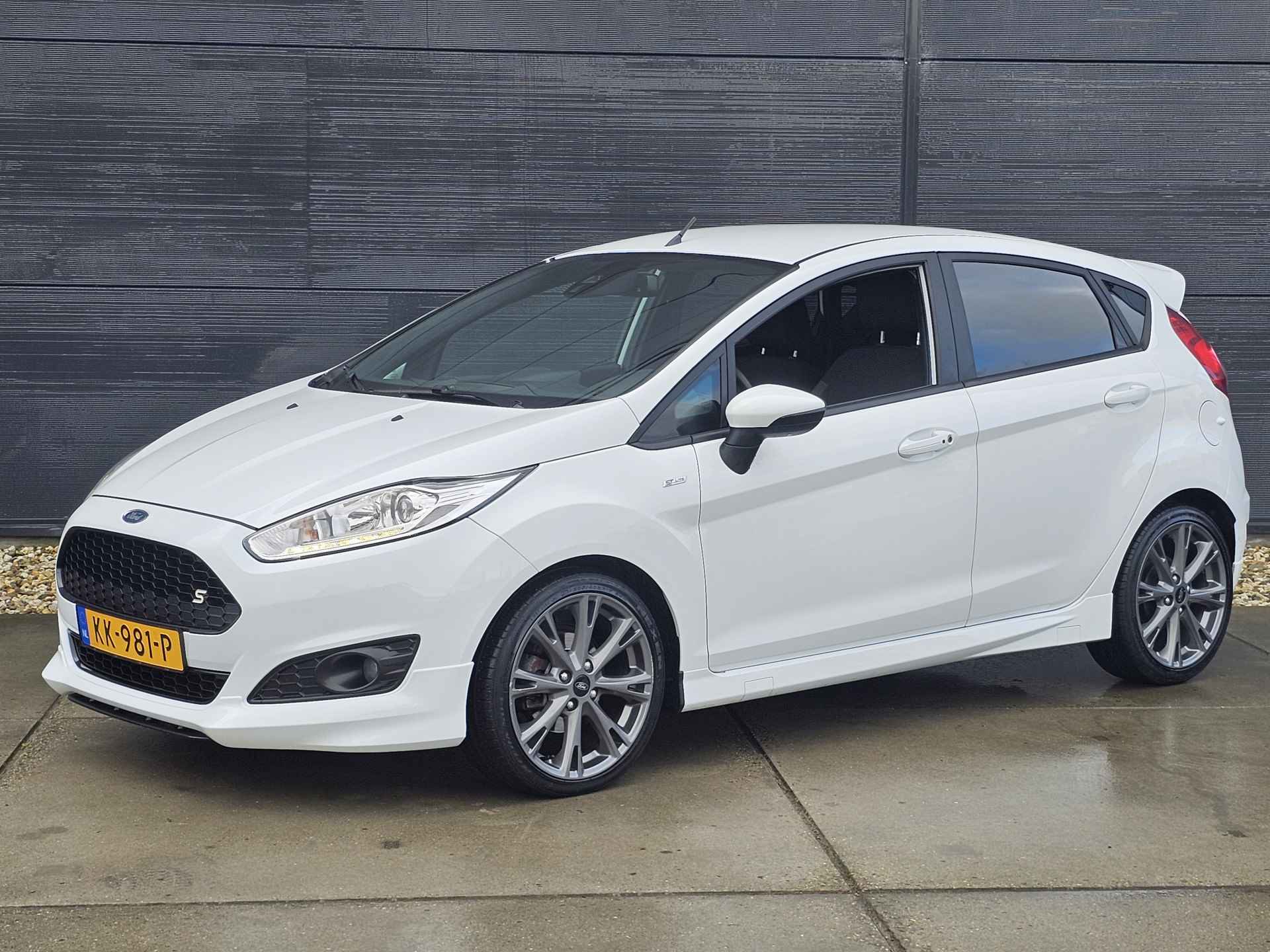 Ford Fiesta 1.0 EcoBoost ST Line Zeer nette auto | Climate Control | Parkeersensoren achter | - 6/44