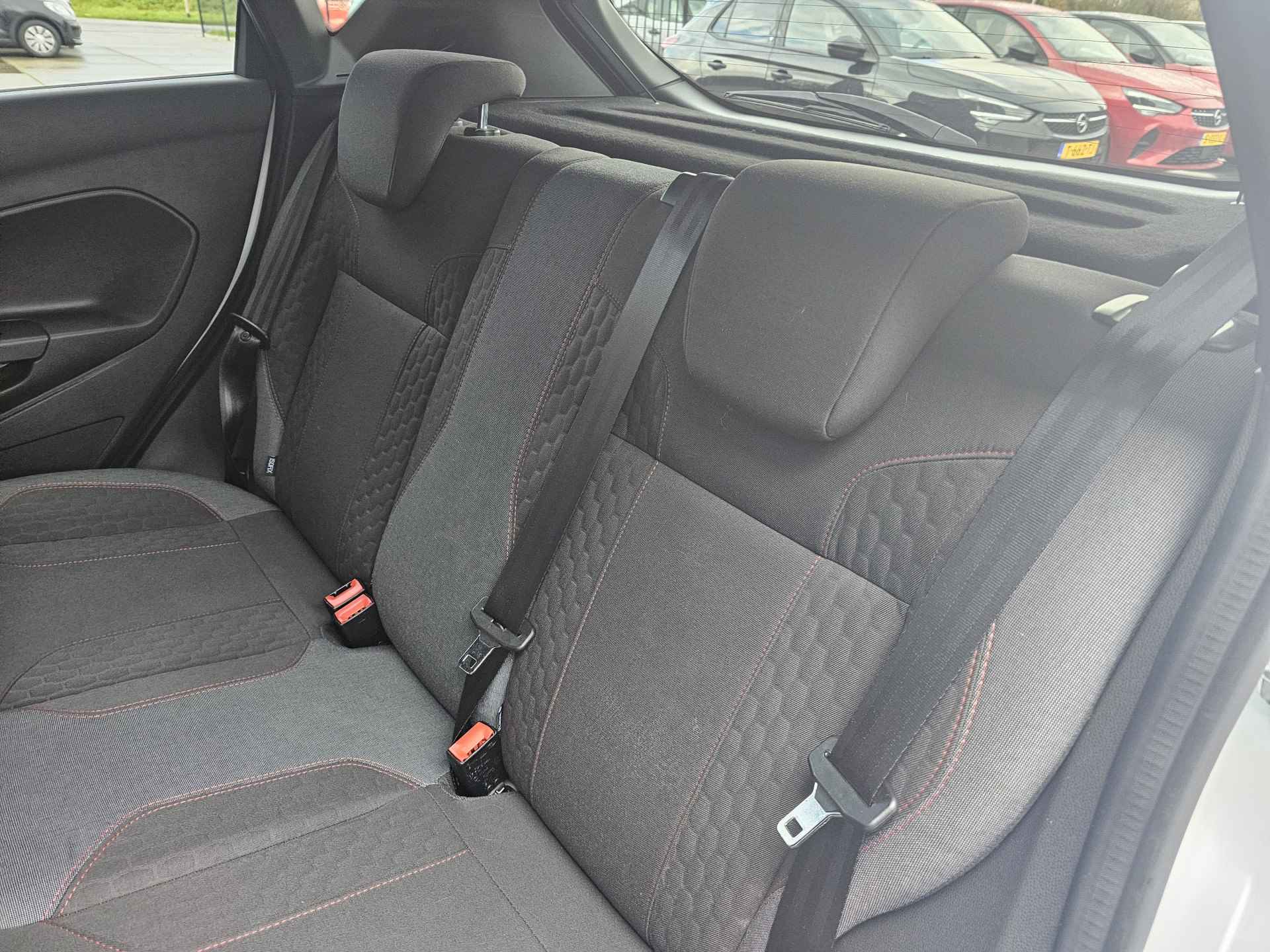 Ford Fiesta 1.0 EcoBoost ST Line Zeer nette auto | Climate Control | Parkeersensoren achter | - 16/44