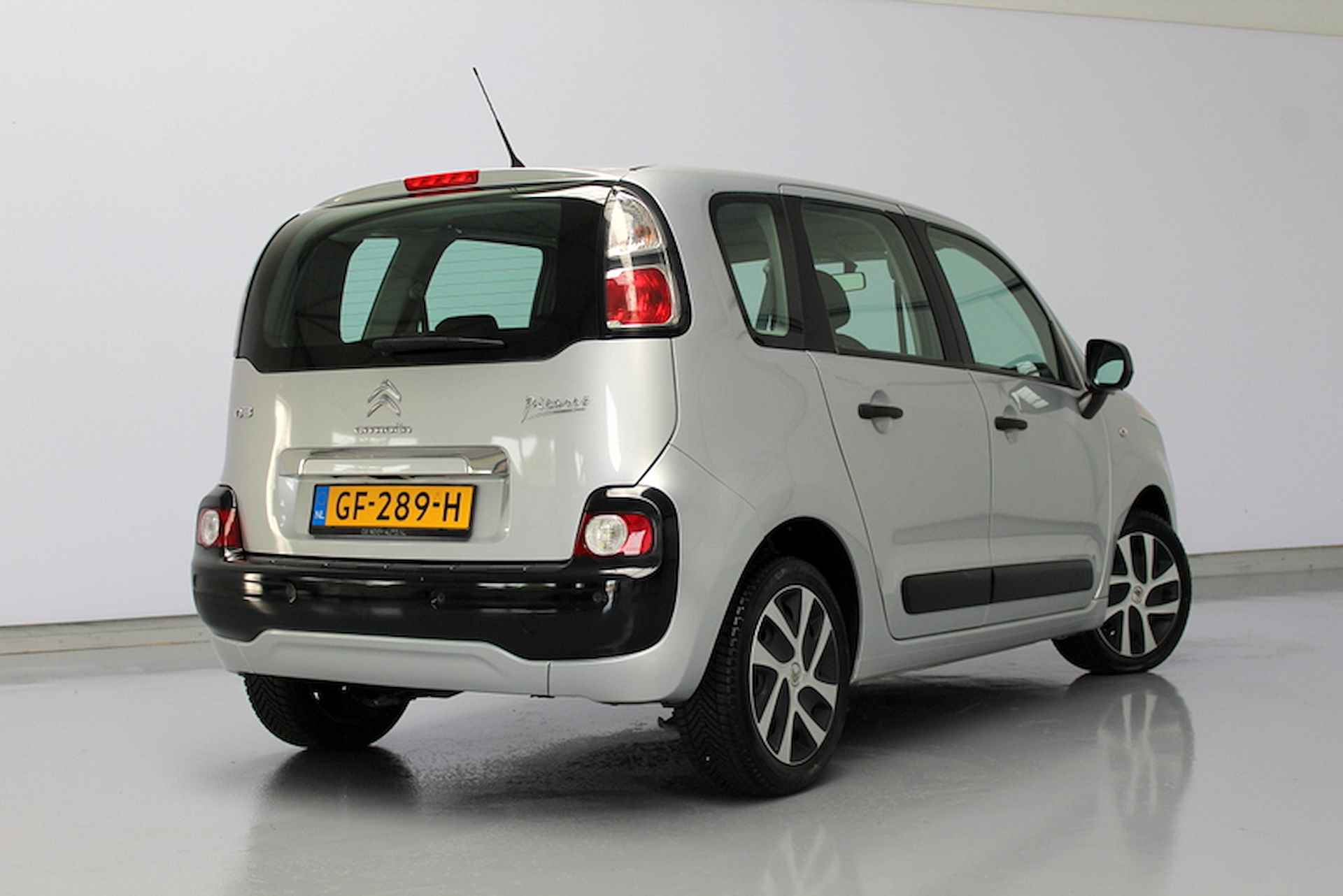 Citroën C3 Picasso 1.2 PureTech Tendance 111PK, AIRCO | CRUISE CONTROLE | PARKEERSENSOREN - 8/20