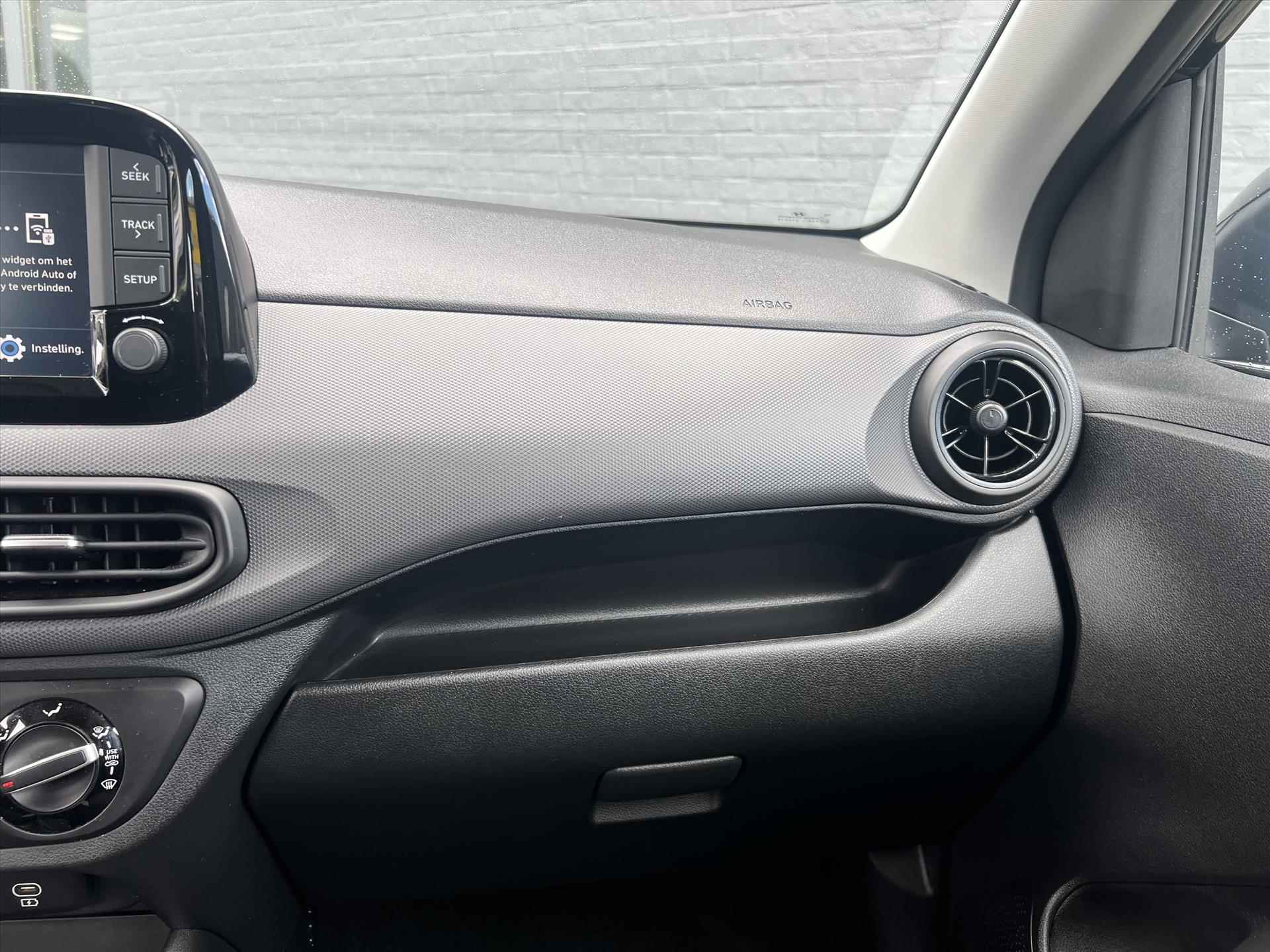 HYUNDAI I10 Automaat Comfort | Cruise Control | Apple Carplay / Android Auto | € 329,- PL per maand - 26/33