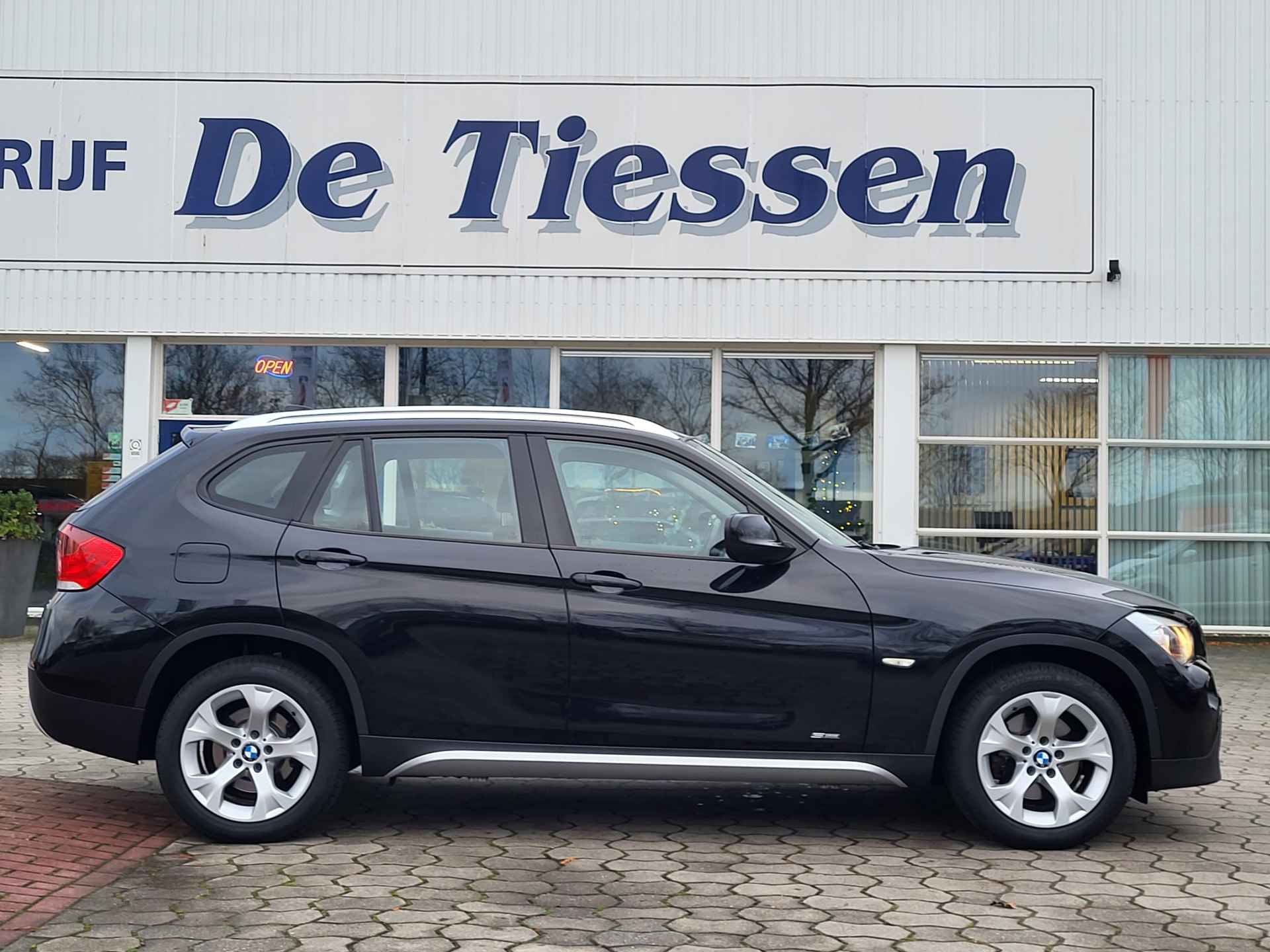 BMW X1 sDrive18i 150 PK Executive, Climate, Cruise, Navi, Rijklaar met beurt & garantie! - 5/35