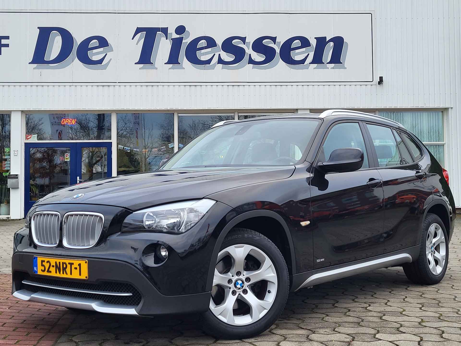 BMW X1 sDrive18i 150 PK Executive, Climate, Cruise, Navi, Rijklaar met beurt & garantie! - 30/35