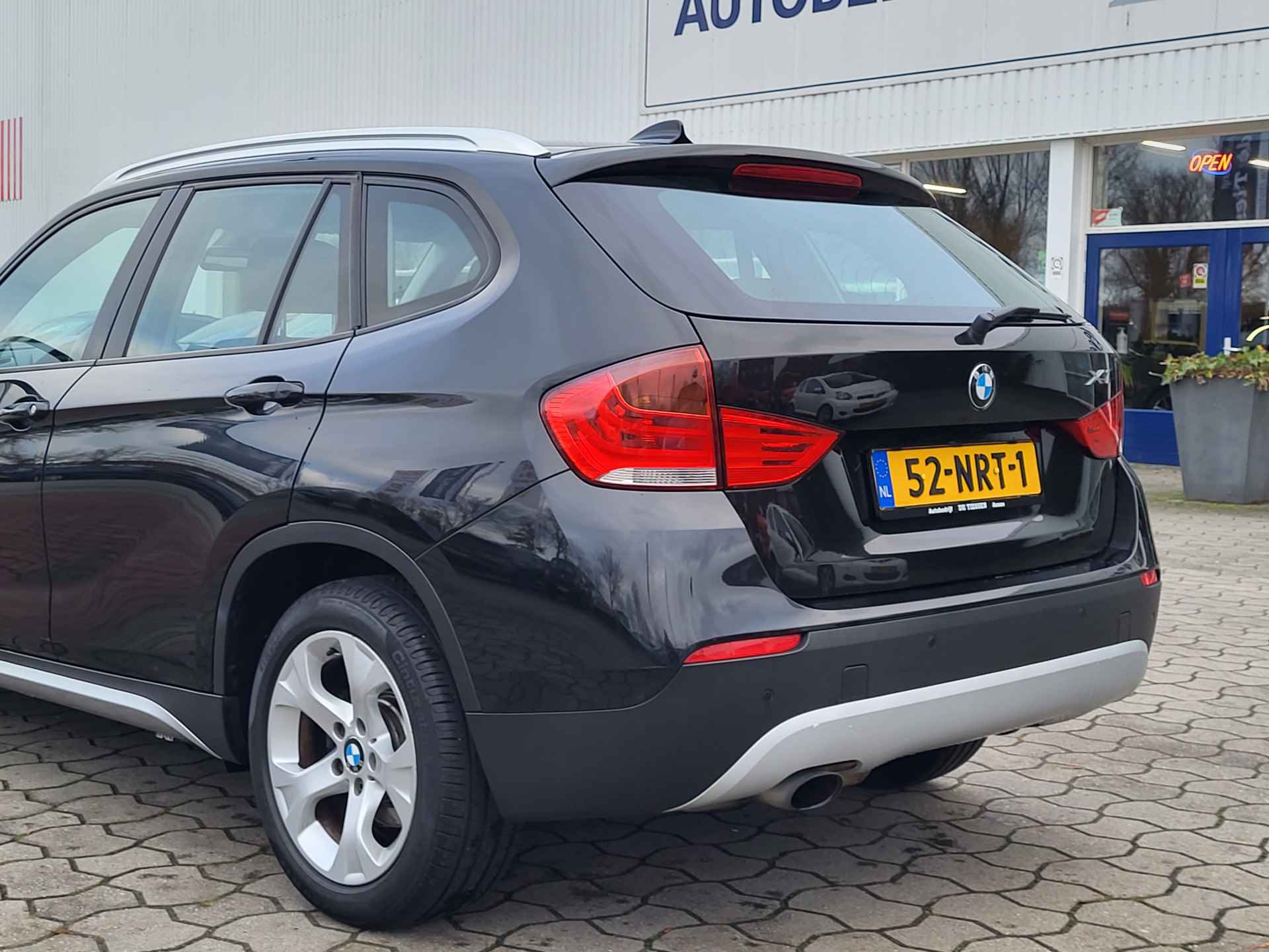 BMW X1 sDrive18i 150 PK Executive, Climate, Cruise, Navi, Rijklaar met beurt & garantie! - 32/35