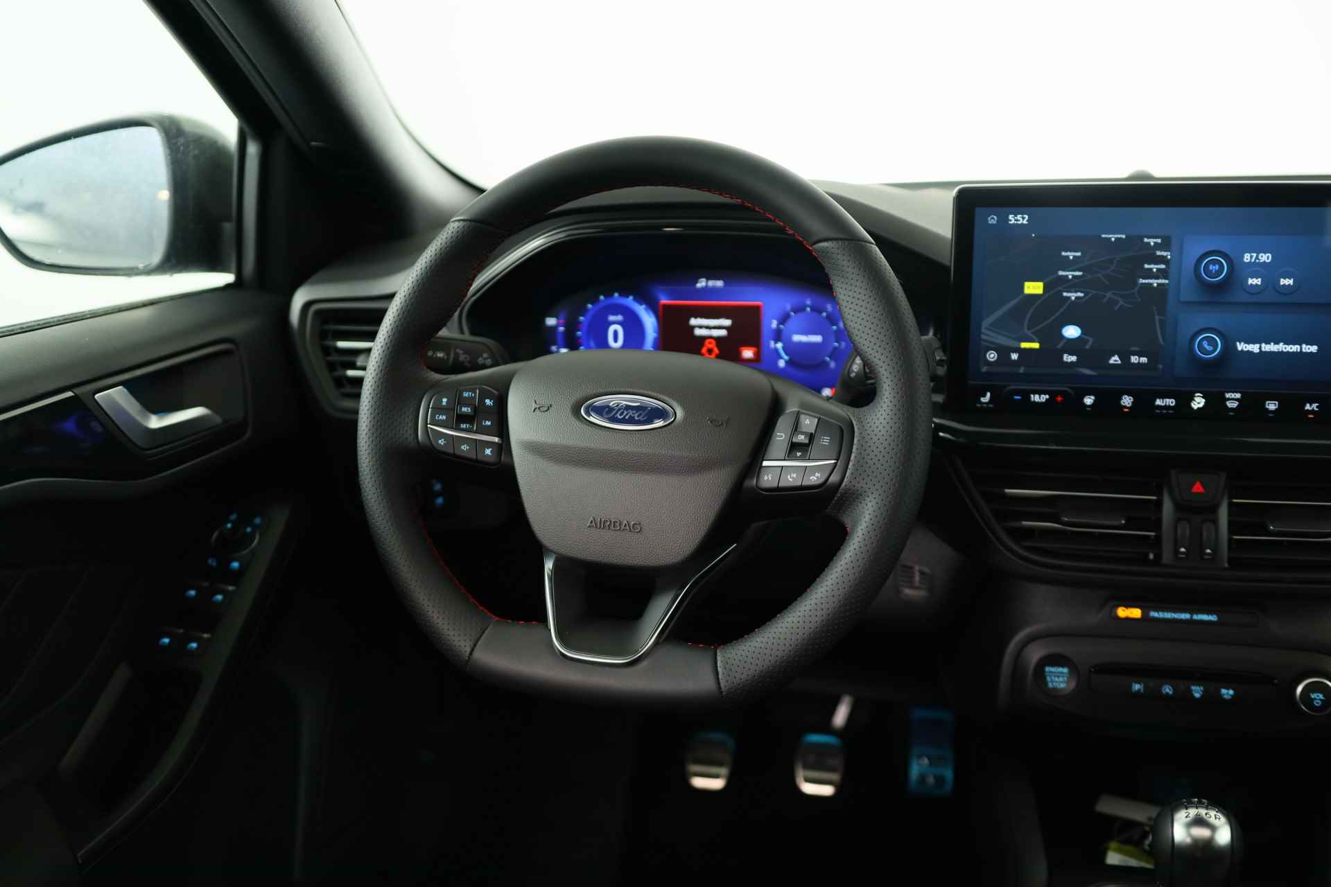 Ford Focus Wagon 1.0 EcoBoost Hybrid ST Line X | Direct Leverbaar! | Drivers Assistance Pack | Winter Pack | 18'' Lichtmetalen Velgen | Pan - 29/38