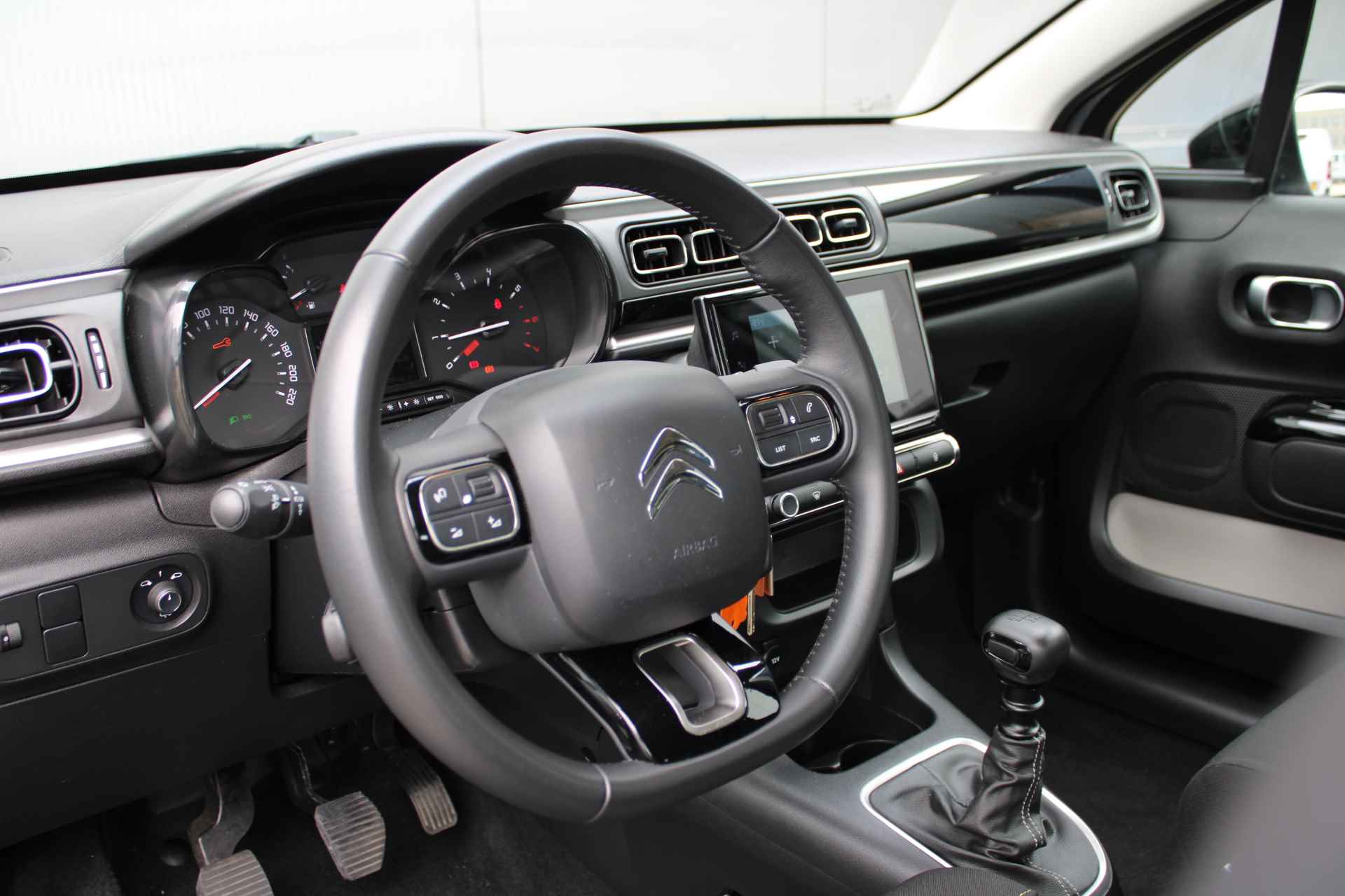 Citroën C3 C3 1.2 110pk Shine | LED KOPLAMPEN | PDC | CARPLAY/ANDROID AUTO | NAVI | CLIMATE CONTROL | CRUISE | - 13/34
