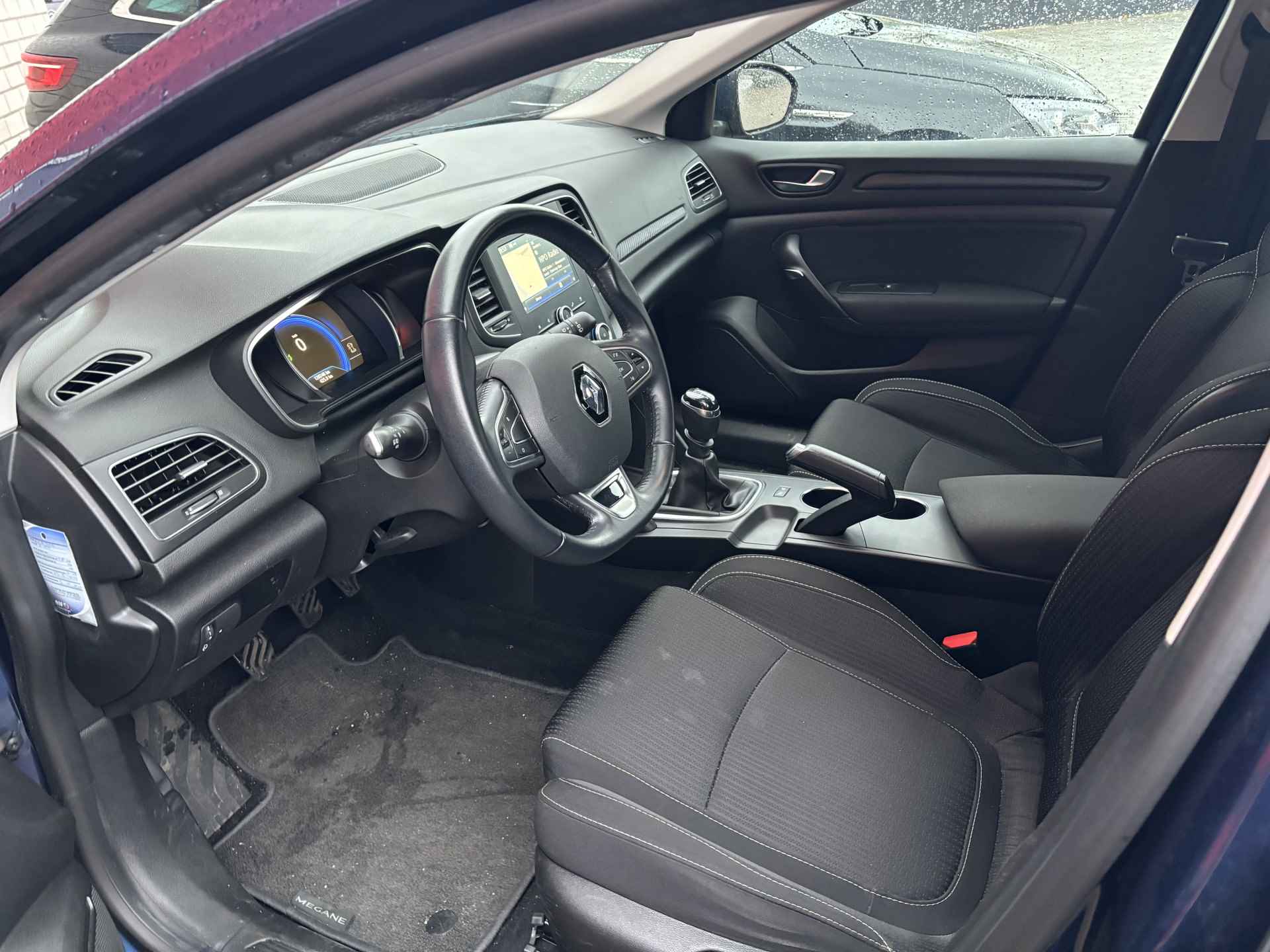 Renault Mégane Estate 1.2 TCe Zen CARPLAY / NAVI / DAB+ / CLIMA / BLUETOOTH / CRUISE / NL-AUTO - 5/7