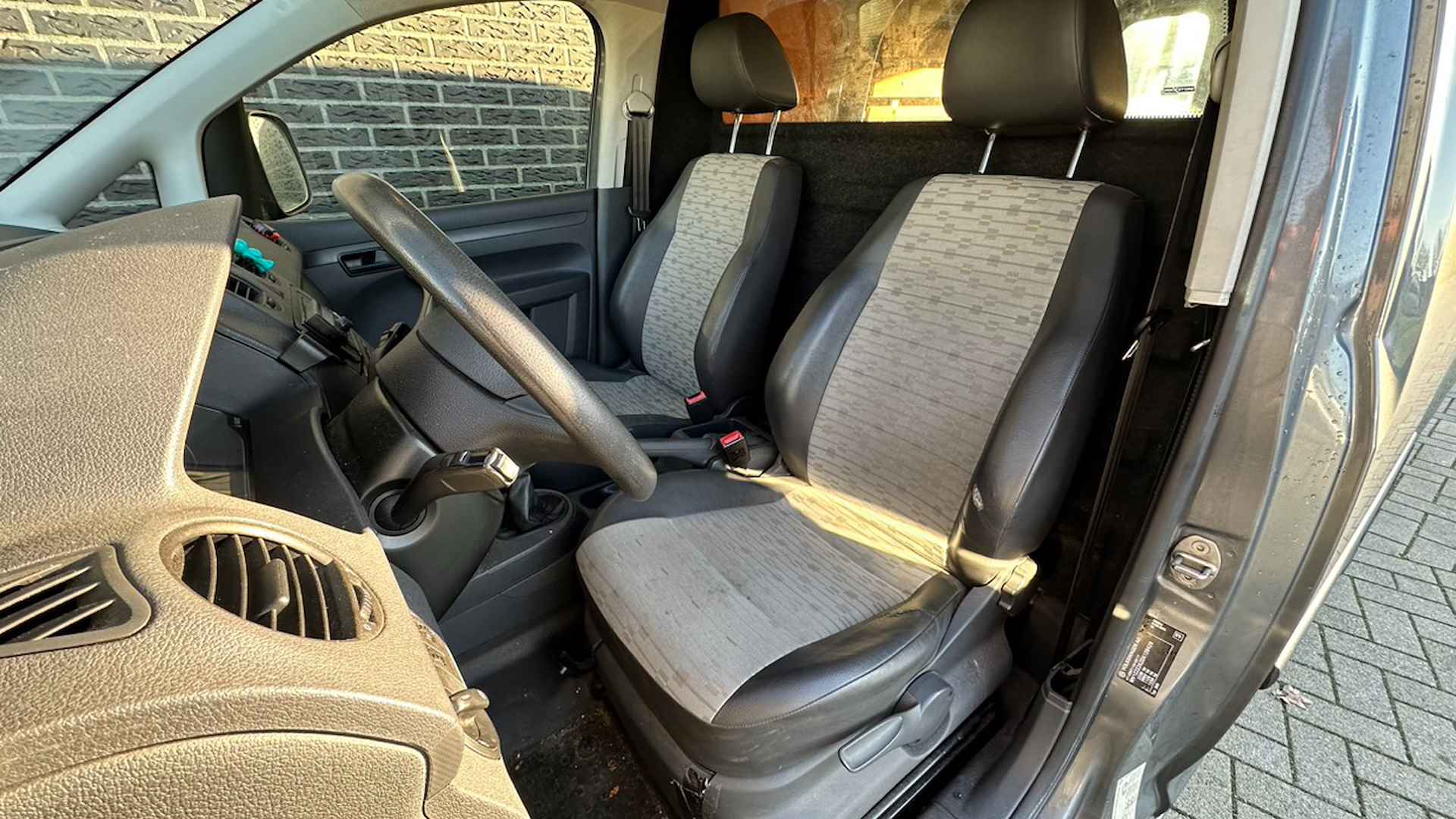 Volkswagen Caddy 1.6 TDI Maxi | Navigatie | Airco - 2/27