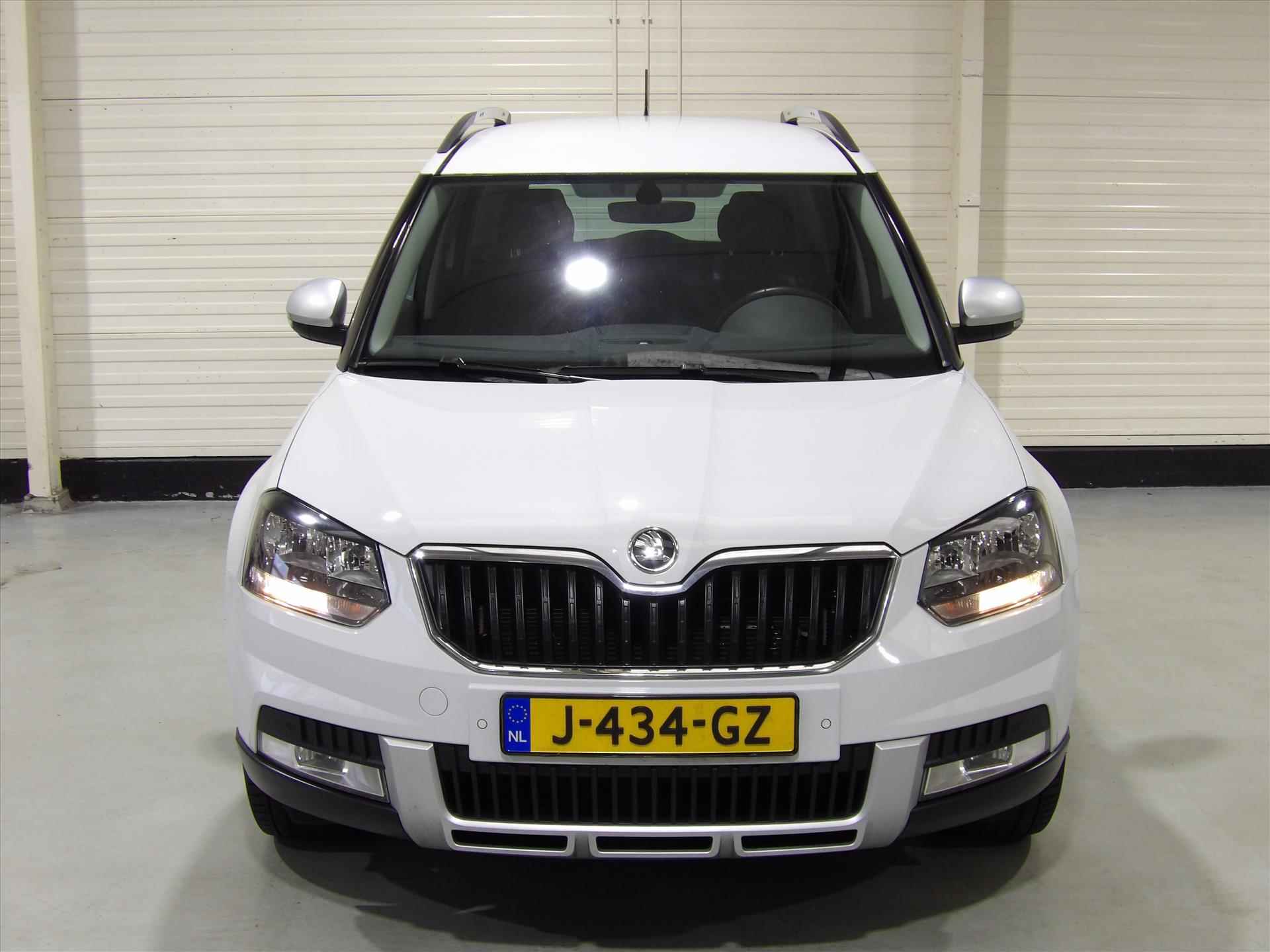 SKODA Yeti 1.2 TSI Greentech 110pk DSG-7 Ambition - 2/26