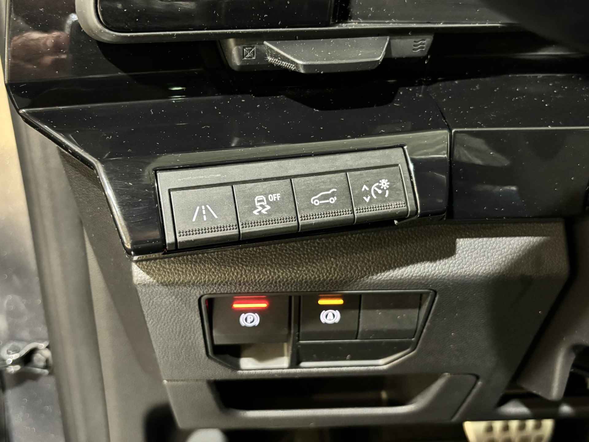 Renault Espace E-Tech Hybrid 200 Esprit Alpine 7p. Automaat | DEMO | Panorama Dak | Full LED | Elektrische Achterklep | Camera | Adaptive Cruise Control | Digital Cockpit | Lichtmetalen Velgen | - 25/38
