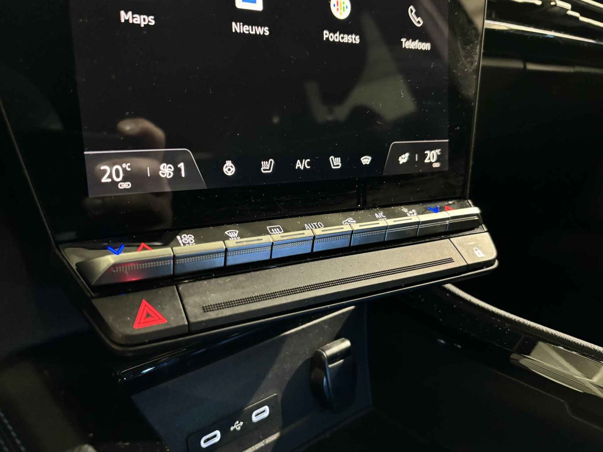 Renault Espace E-Tech Hybrid 200 Esprit Alpine 7p. Automaat | DEMO | Panorama Dak | Full LED | Elektrische Achterklep | Camera | Adaptive Cruise Control | Digital Cockpit | Lichtmetalen Velgen | - 34/38