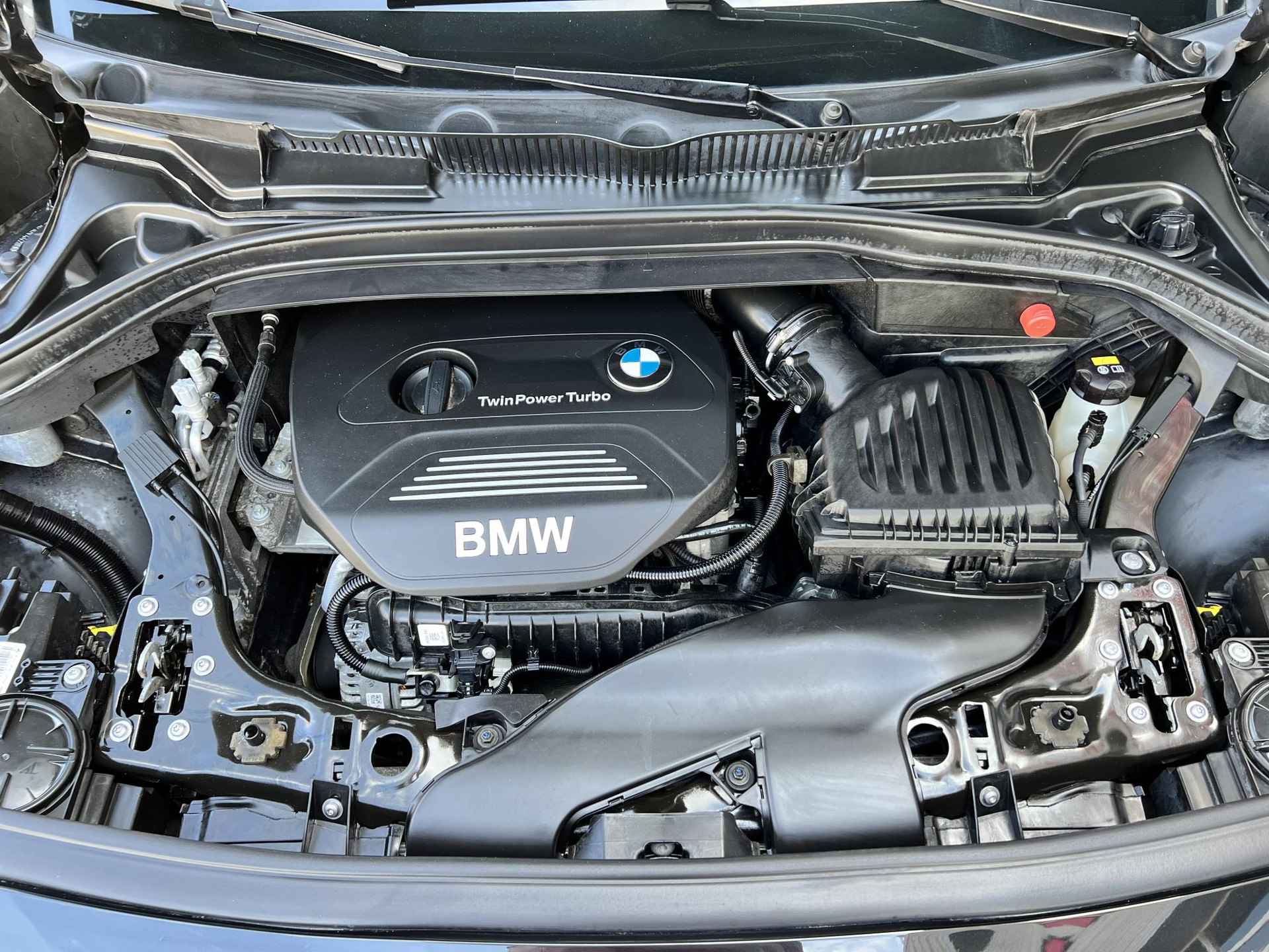 BMW 2-serie Active Tourer 218i Executive Parksens V+A, AppleCarplay, Stoelverwarming, Cruise Control, Climate Control, Keyless (MET GARANTIE*) - 10/35