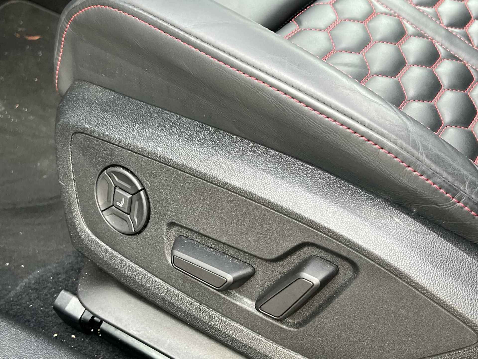 Audi RS3 2.5 TFSI Quattro|PANO|B&O|ACC|19''|ALCANTARA|CAMERA - 22/36