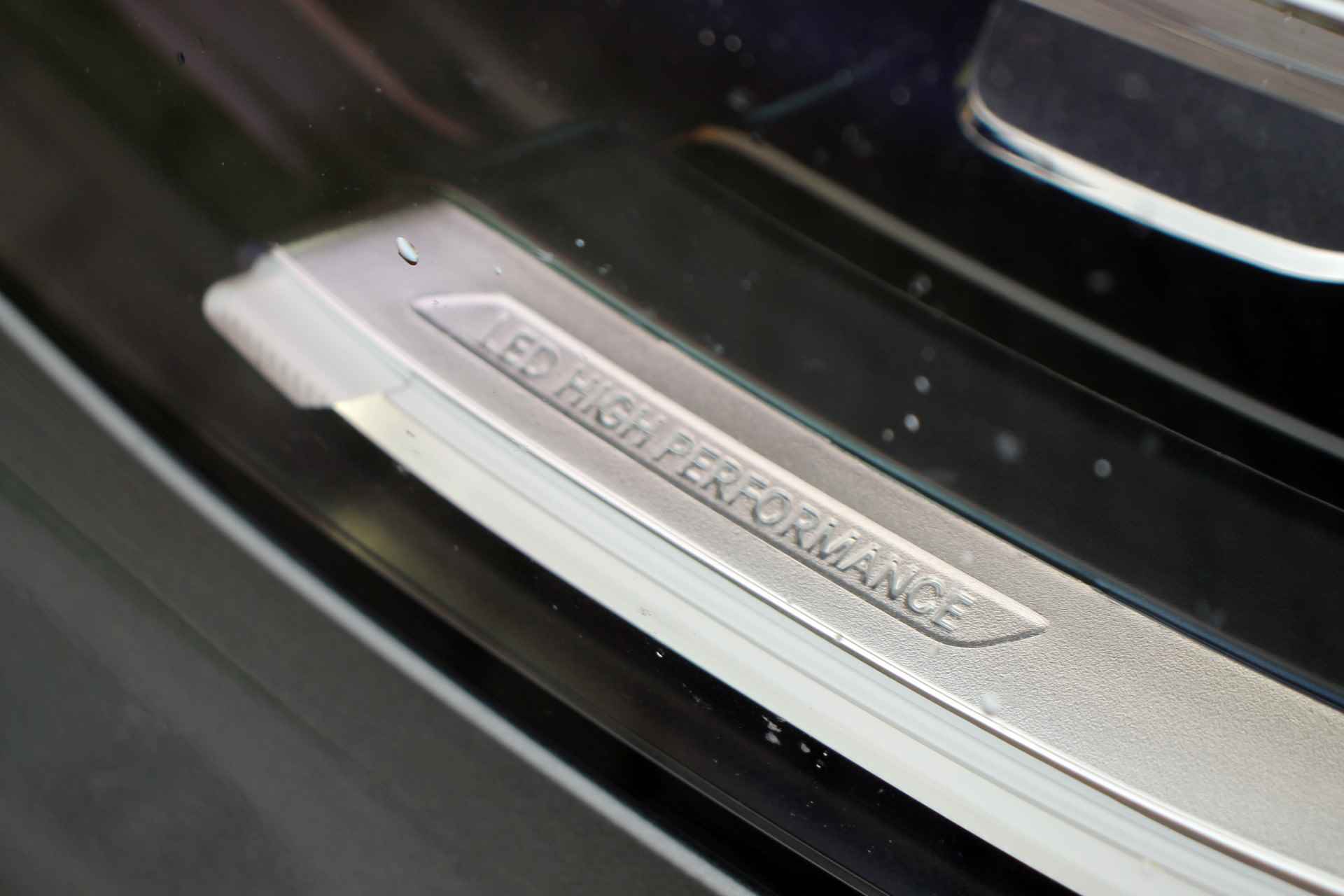 Mercedes-Benz GLC 300 4MATIC Premium Plus | Night pakket | AMG | Panodak | Trekhaak - 31/35