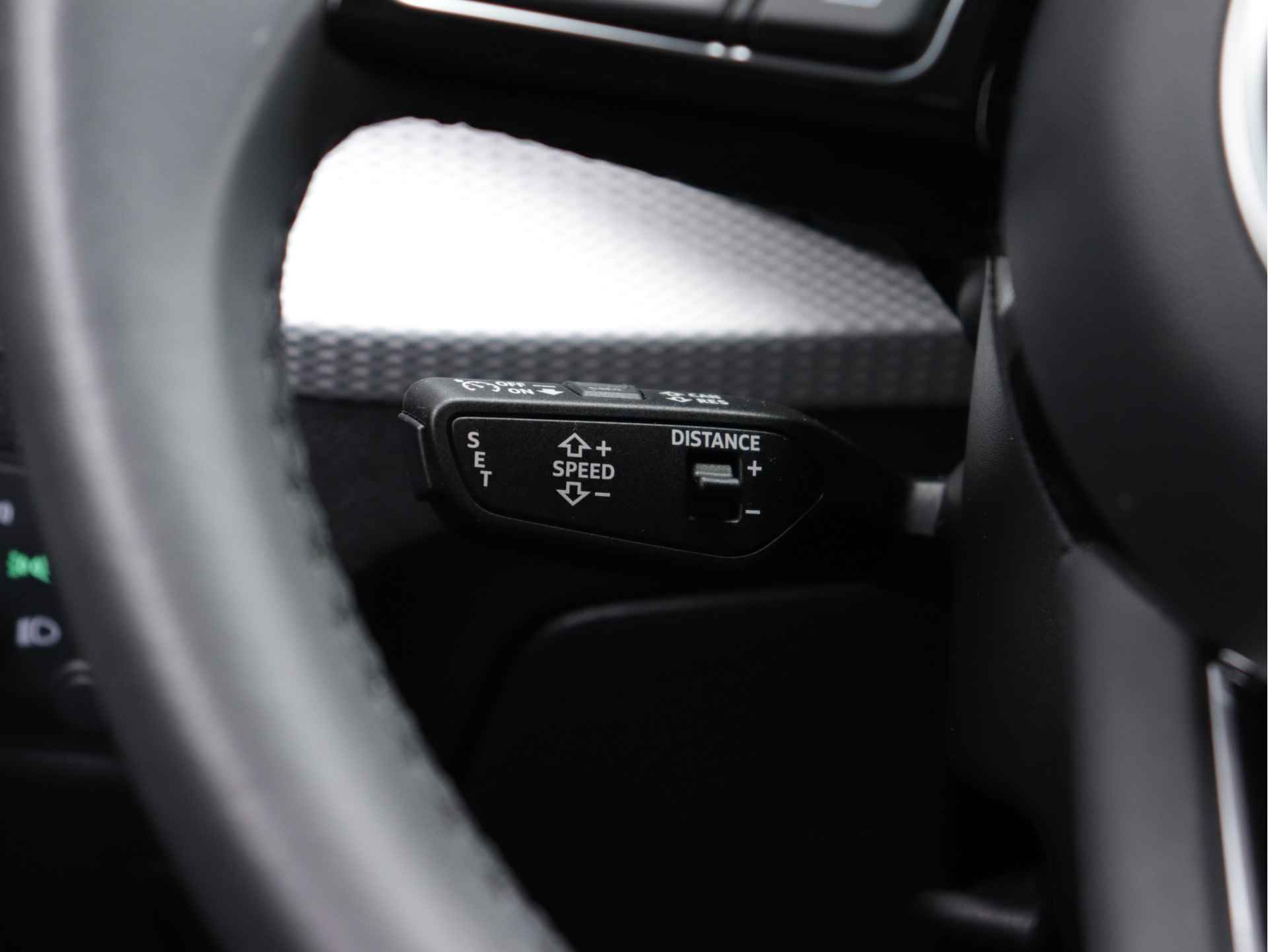Audi Q2 30 TFSI Advanced edition 110pk | Stoelverwarming | Camera | Adaptive Cruise | Smartphone interface | - 8/37