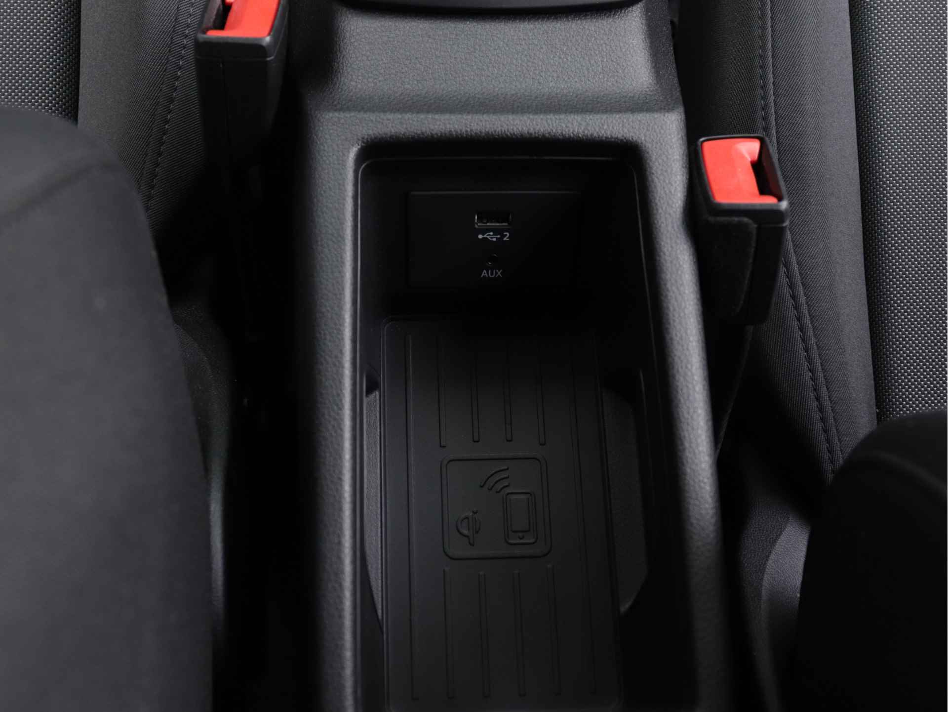 Audi Q2 30 TFSI Advanced edition 110pk | Stoelverwarming | Camera | Adaptive Cruise | Smartphone interface | - 32/37