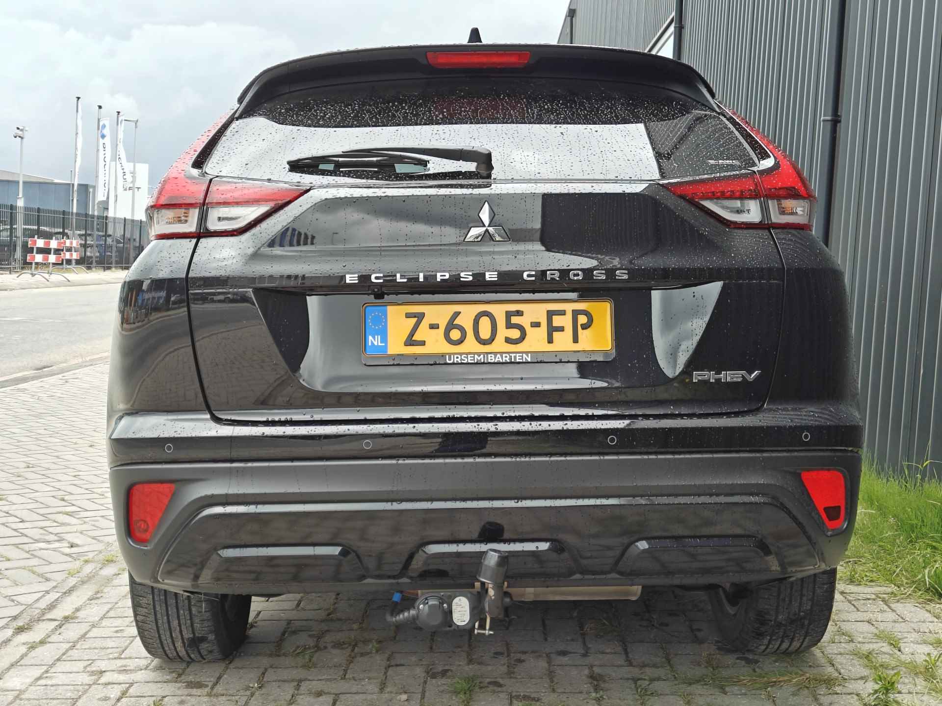 Mitsubishi Eclipse Cross 2.4 PHEV Black Edition - 5/32