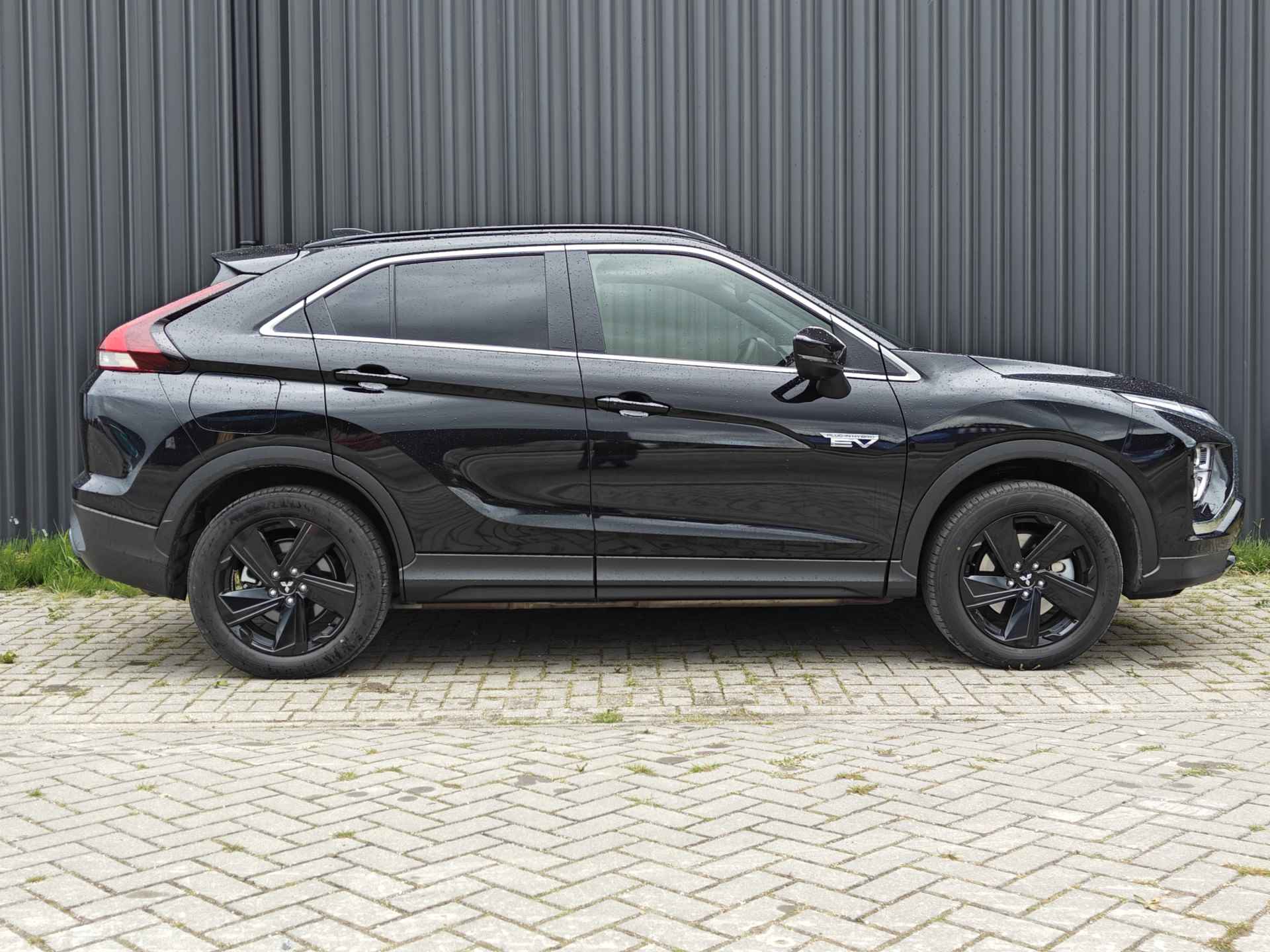 Mitsubishi Eclipse Cross 2.4 PHEV Black Edition - 7/32