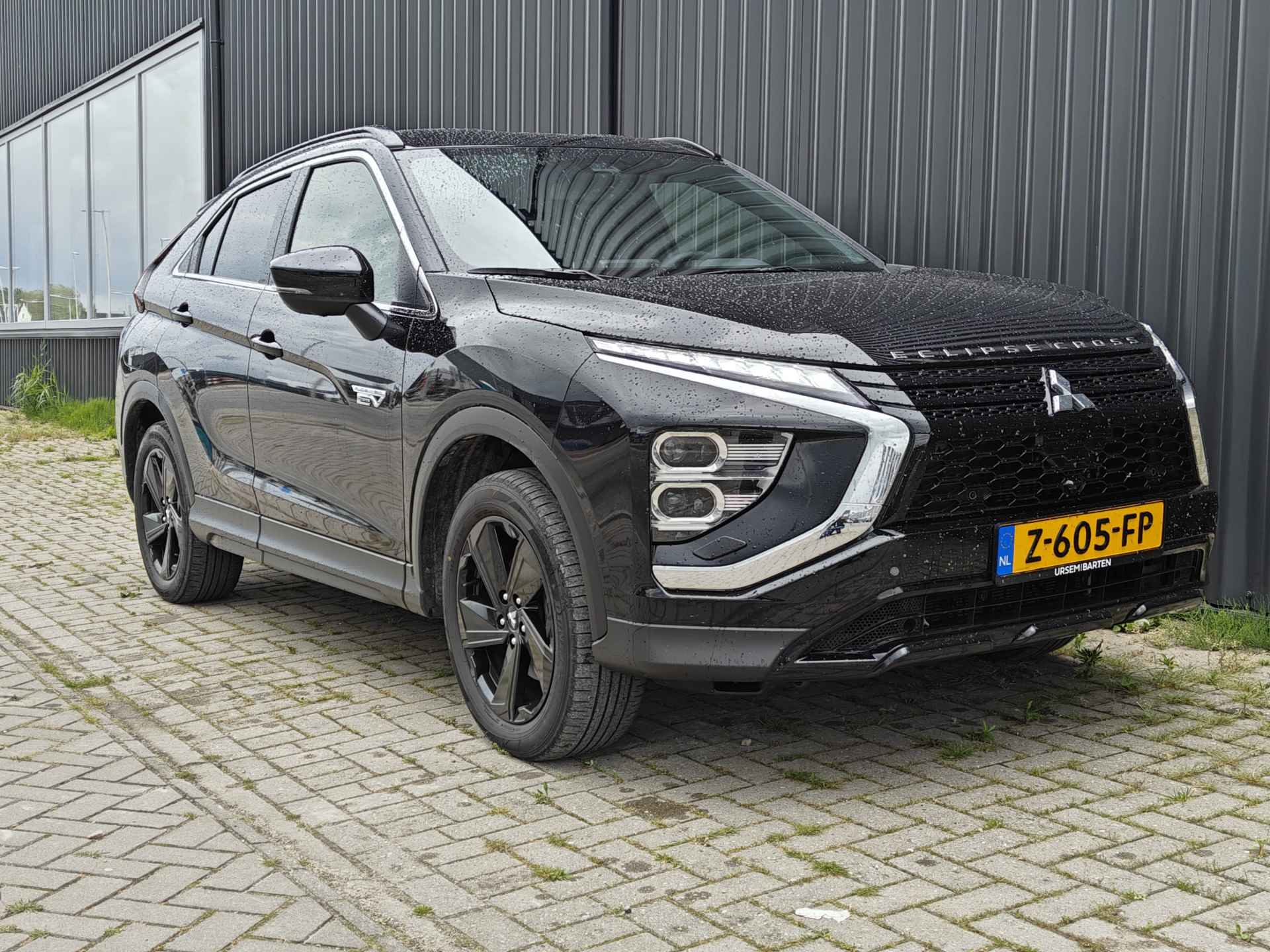 Mitsubishi Eclipse Cross 2.4 PHEV Black Edition - 8/32