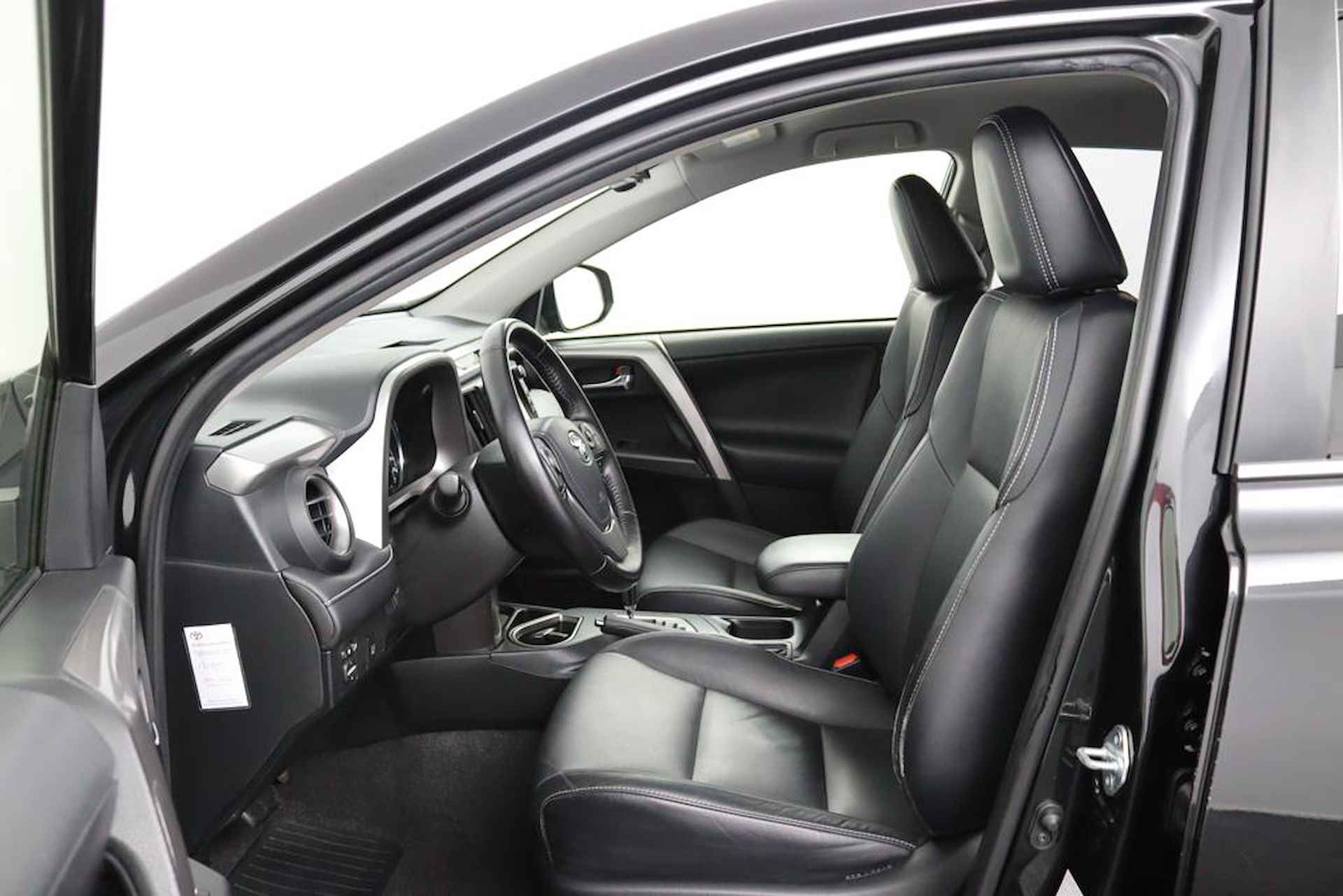 Toyota RAV4 2.5 Hybrid Executive | Origineel NL | Trekhaak | Memory Seats | Lederen Bekleding | Navigatie | Stoelverwarming | Parkeersensoren Rondom | - 9/60