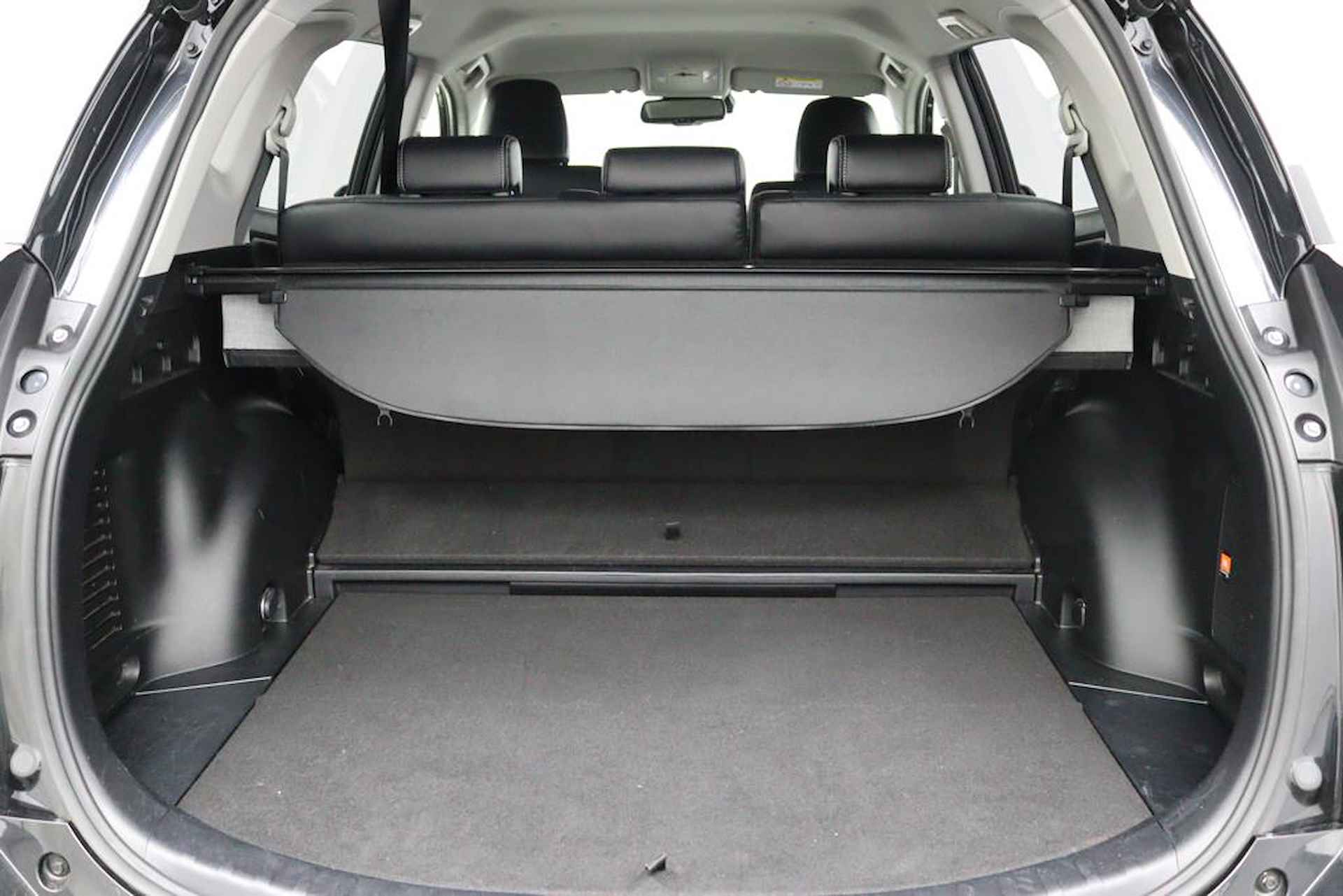 Toyota RAV4 2.5 Hybrid Executive | Origineel NL | Trekhaak | Memory Seats | Lederen Bekleding | Navigatie | Stoelverwarming | Parkeersensoren Rondom | - 31/60