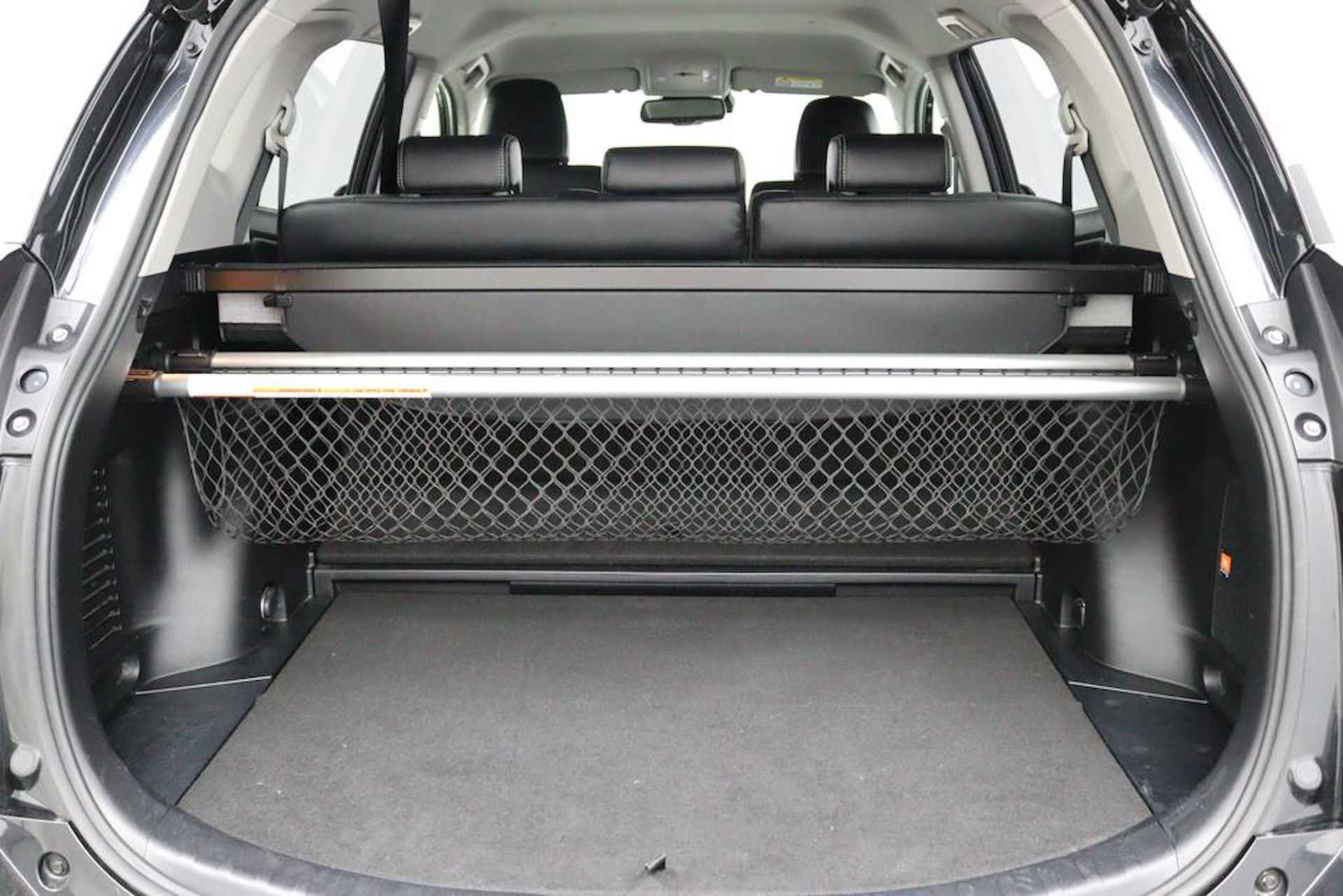 Toyota RAV4 2.5 Hybrid Executive | Origineel NL | Trekhaak | Memory Seats | Lederen Bekleding | Navigatie | Stoelverwarming | Parkeersensoren Rondom | - 32/60