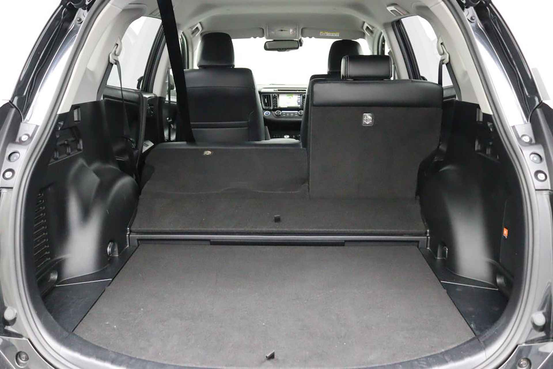 Toyota RAV4 2.5 Hybrid Executive | Origineel NL | Trekhaak | Memory Seats | Lederen Bekleding | Navigatie | Stoelverwarming | Parkeersensoren Rondom | - 33/60