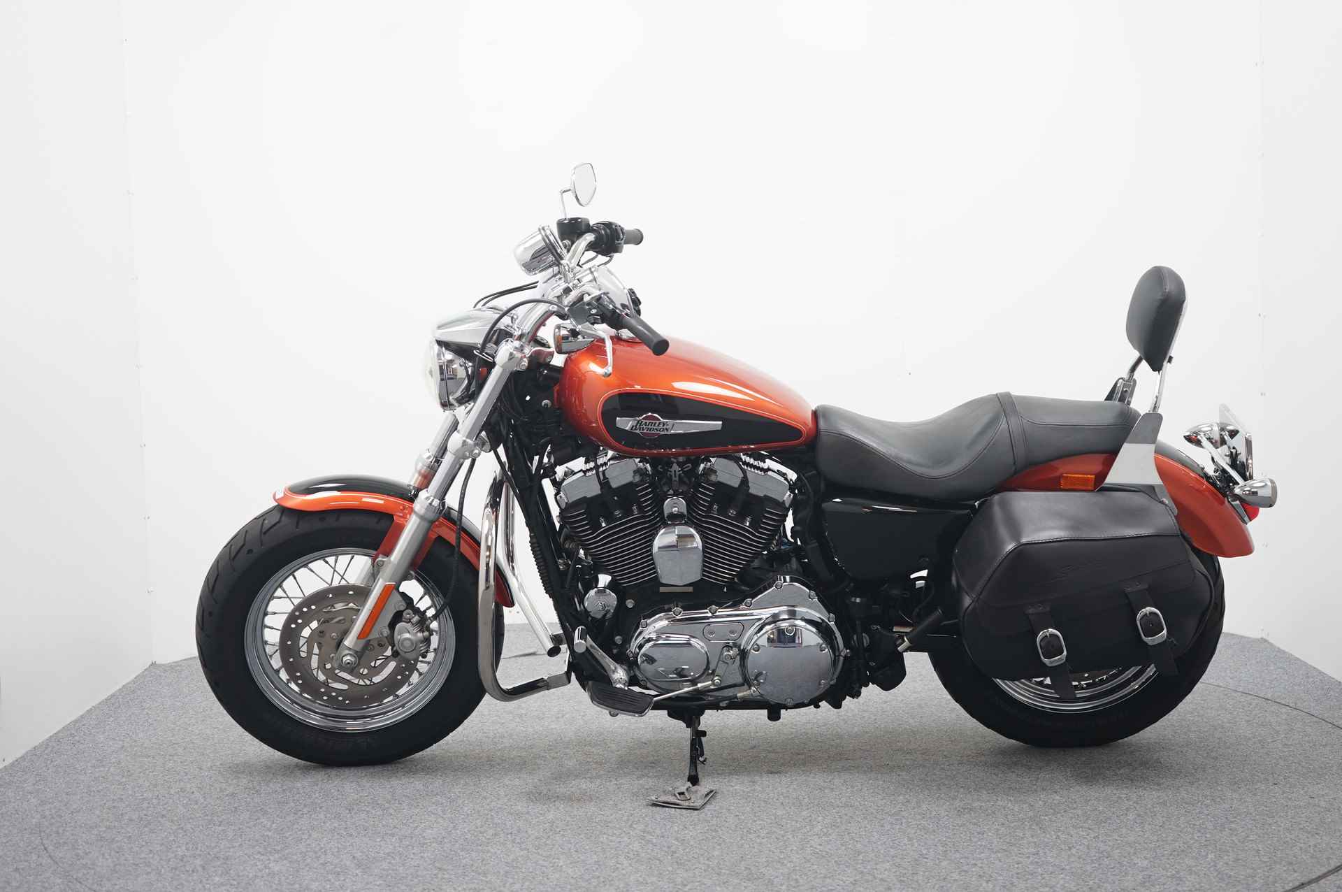 Harley-Davidson XL 1200 C SPORTSTER CUSTOM - 5/13