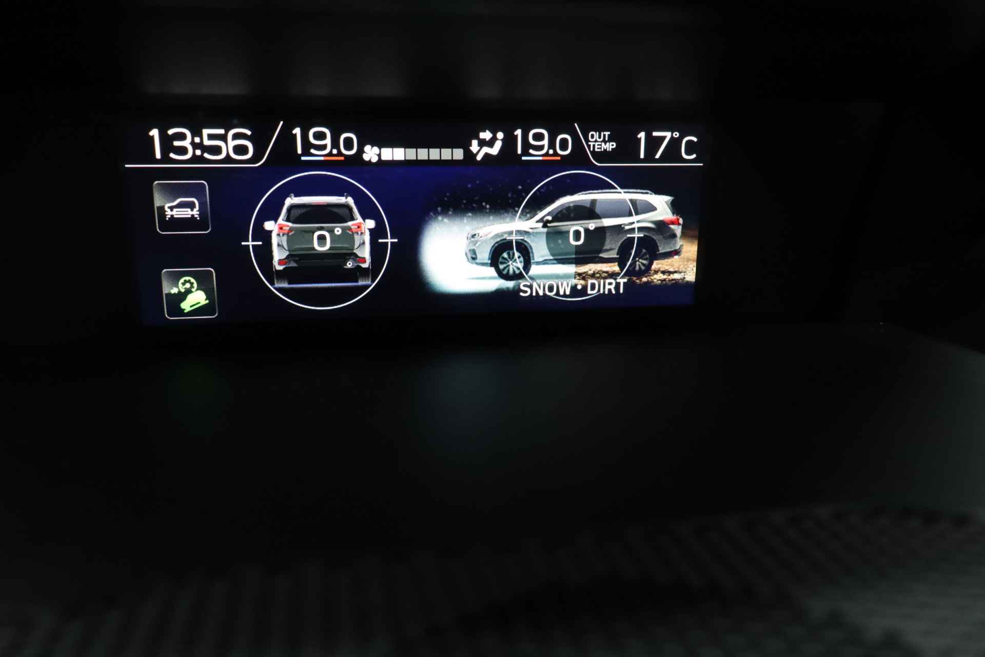 Subaru Forester 2.0i e-BOXER Luxury Black edition | Trekhaak | Maps Navigatie | Full Led | Adaptive Cruise | - 35/43
