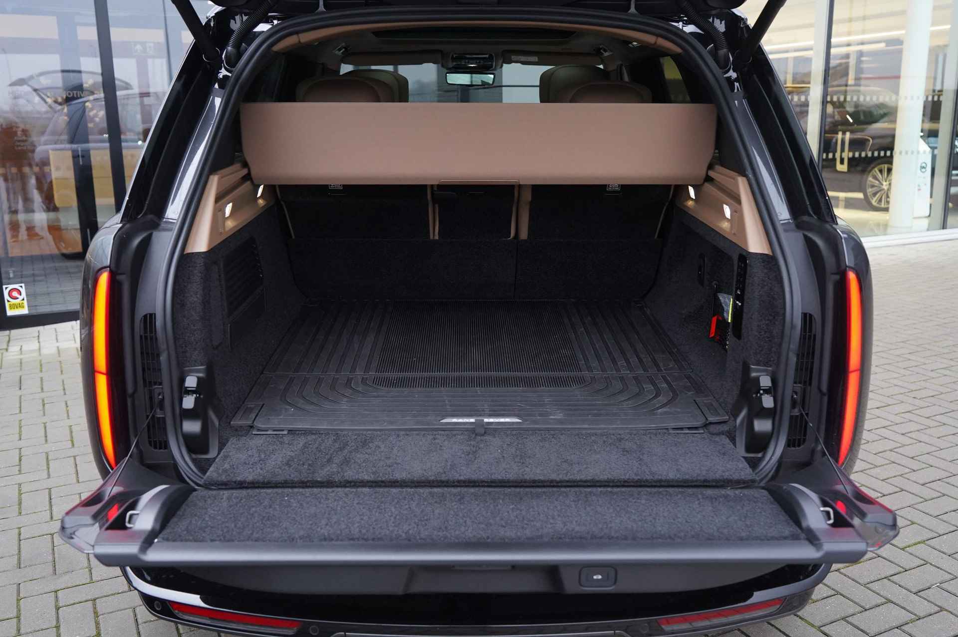 Land Rover Range Rover P460e Autobiography PHEV - Rear Seat Ent. - Elektr. Trekhaak - Caraway Interior - 10/40