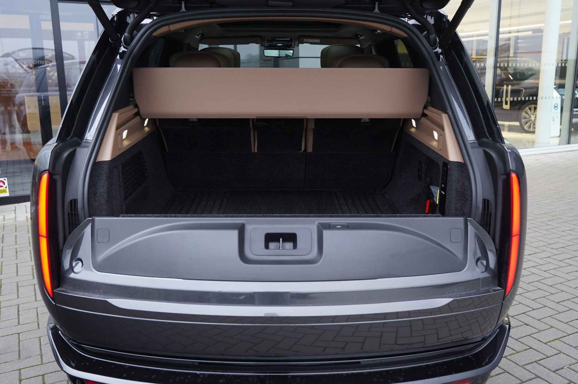 Land Rover Range Rover P460e Autobiography PHEV - Rear Seat Ent. - Elektr. Trekhaak - Caraway Interior - 11/40