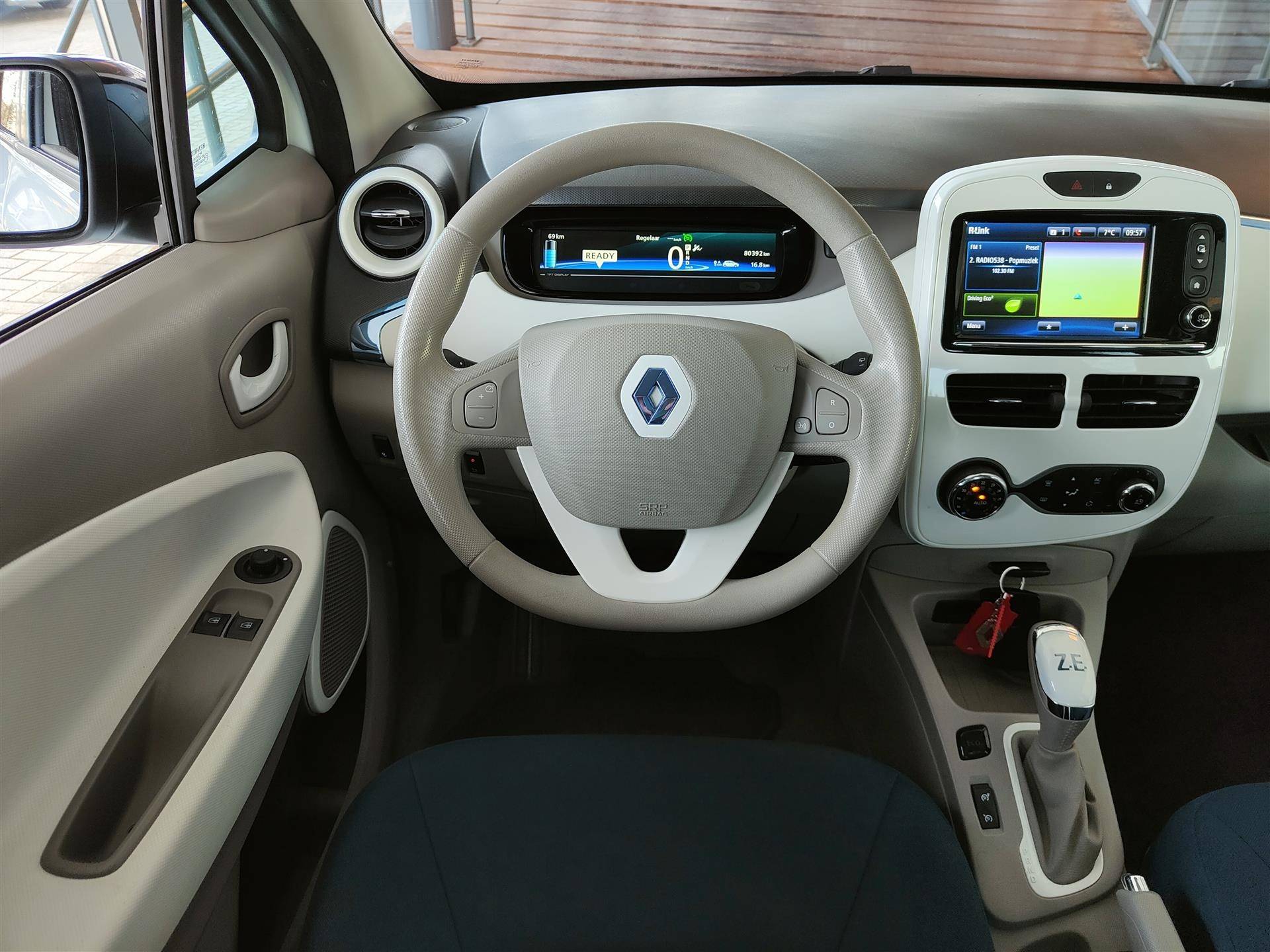 Renault ZOE Q210 Life | 120km Range 22 kWh (2000 euro subsidie) | Climate | Cruise | Navi | - 16/20