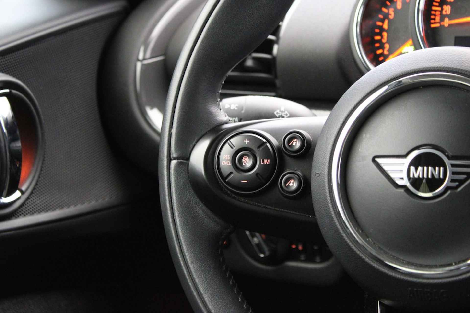 MINI Cooper Clubman 1.5 Pepper Automaat - Carplay, Panorama, Camera - 15/32