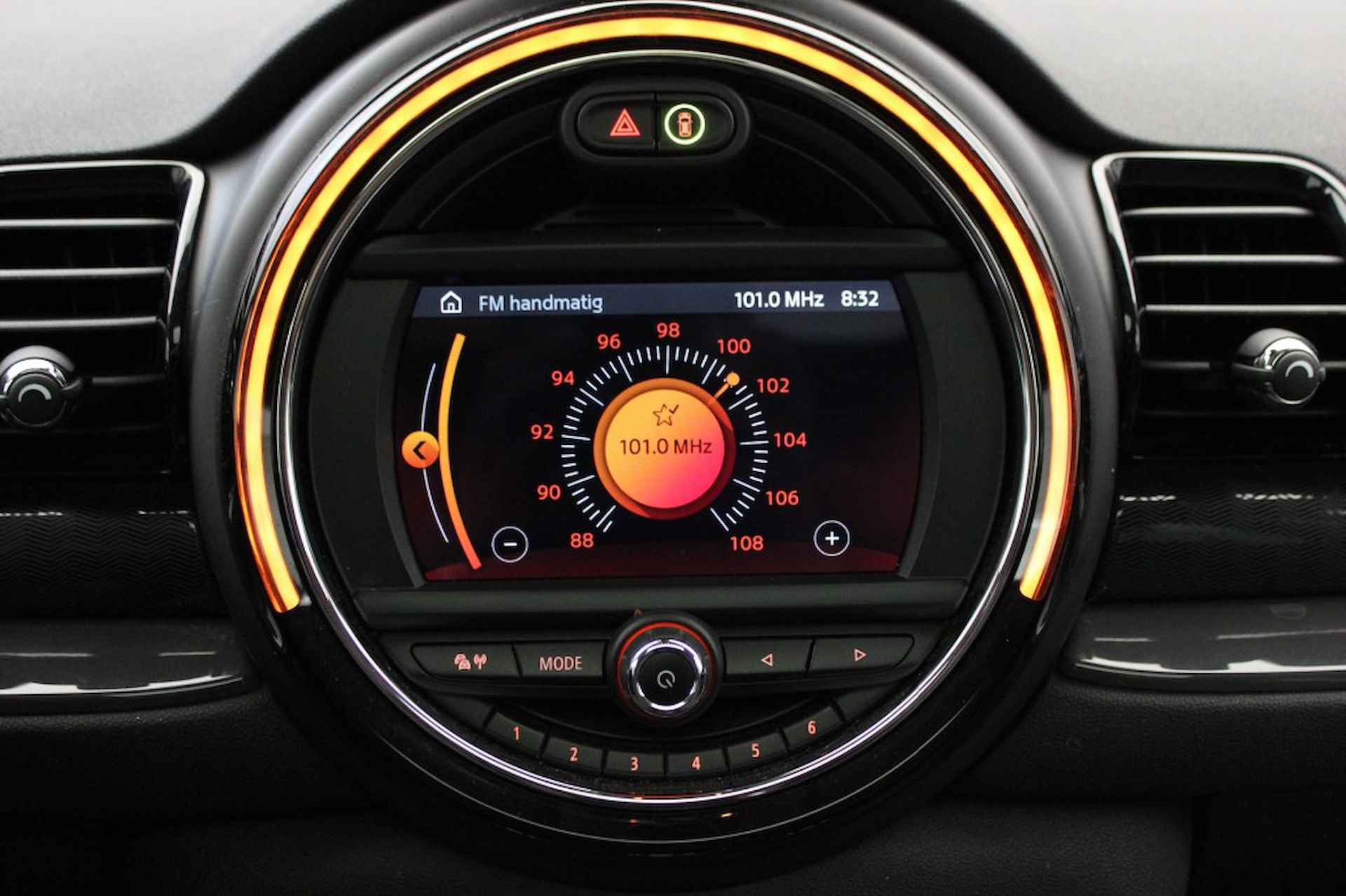 MINI Cooper Clubman 1.5 Pepper Automaat - Carplay, Panorama, Camera - 19/32