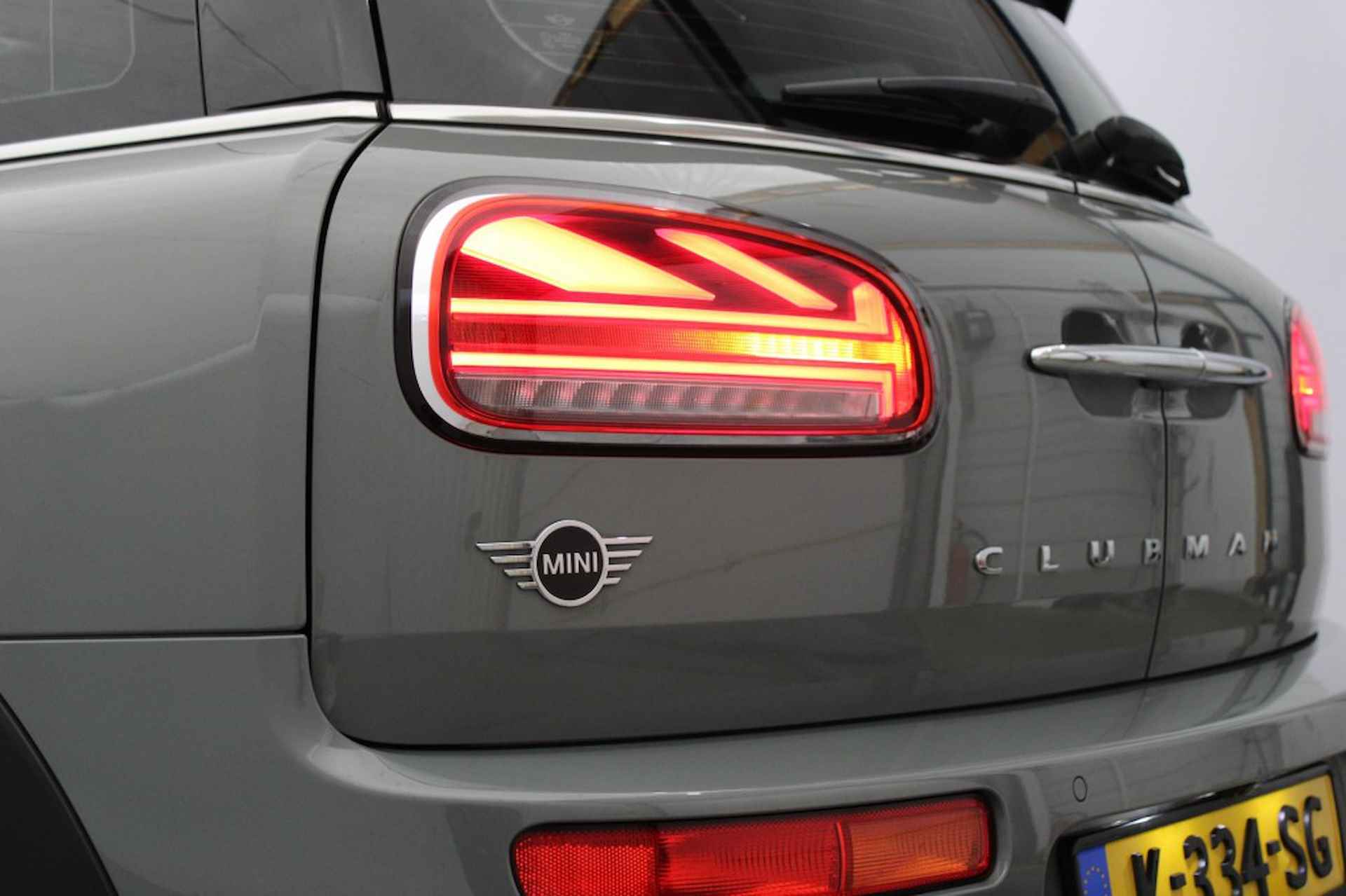 MINI Cooper Clubman 1.5 Pepper Automaat - Carplay, Panorama, Camera - 28/32