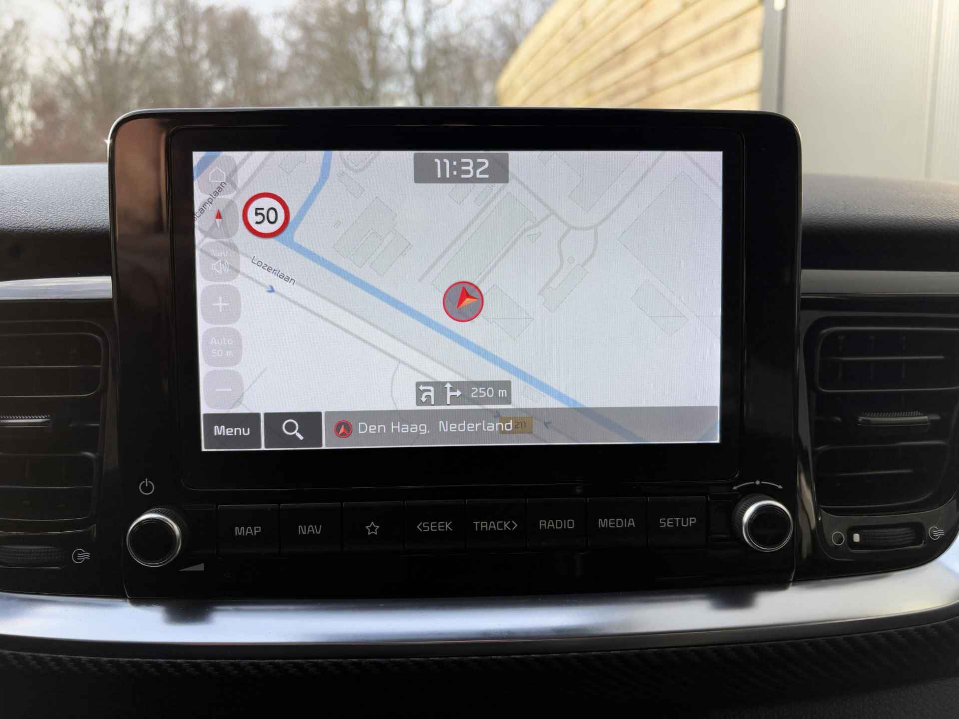 Kia Stonic 1.0 T-GDi MHEV GT-Line Navi | Apple Carplay | Cruise Control | Bluetooth | Privacy Glass - 25/41