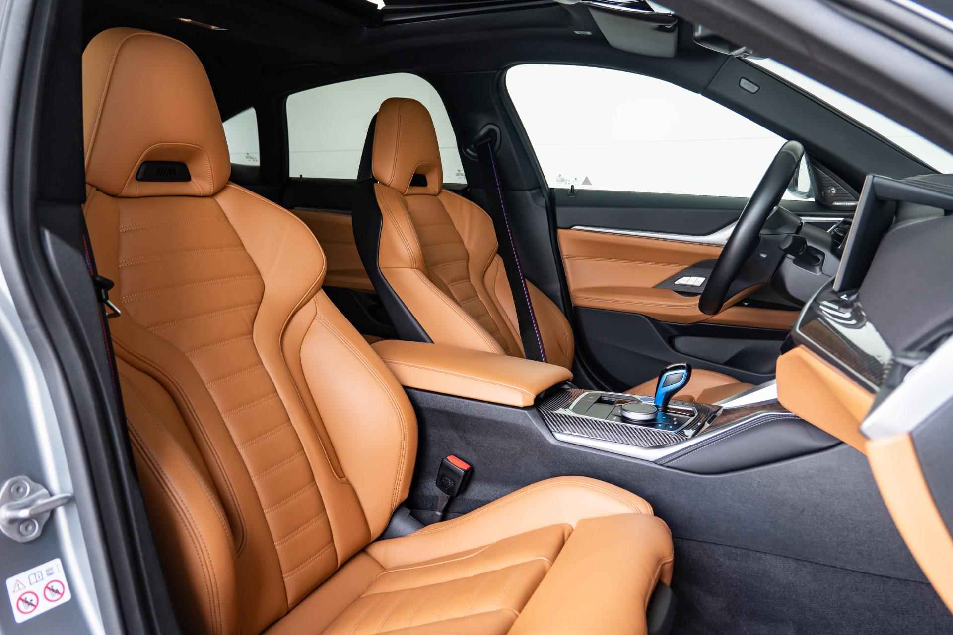 BMW i4 M50 High Executive 84 kWh | M Sportstoelen | M Carbon exterieur pakket | Active Cruise Controle / - 8/52