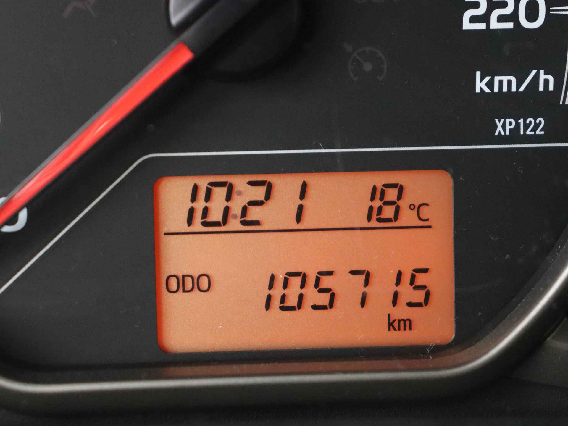 Toyota Yaris 1.3 VVT-i Trend Bi-Tone I Navigatie I Climate Control I Cruise Control I Camera I USB I LM Velgen I 1e Eigenaar I - 7/47