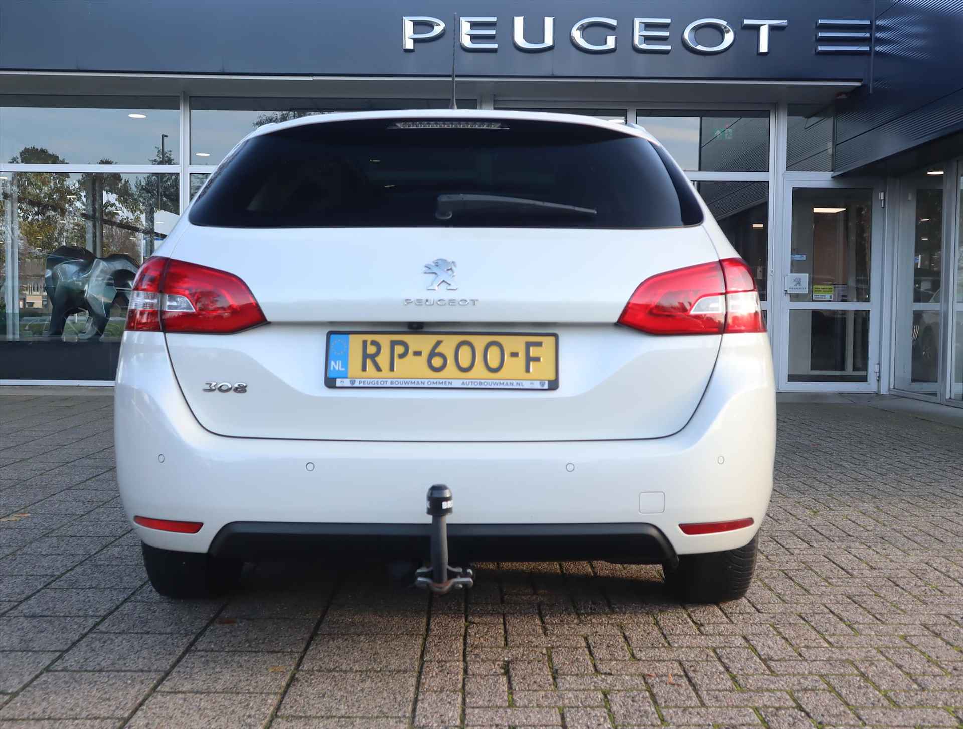 PEUGEOT 308 Sw Allure PureTech 130pk S&S, Rijklaarprijs, Navigatie Camera Panoramadak Trekhaak - 16/60