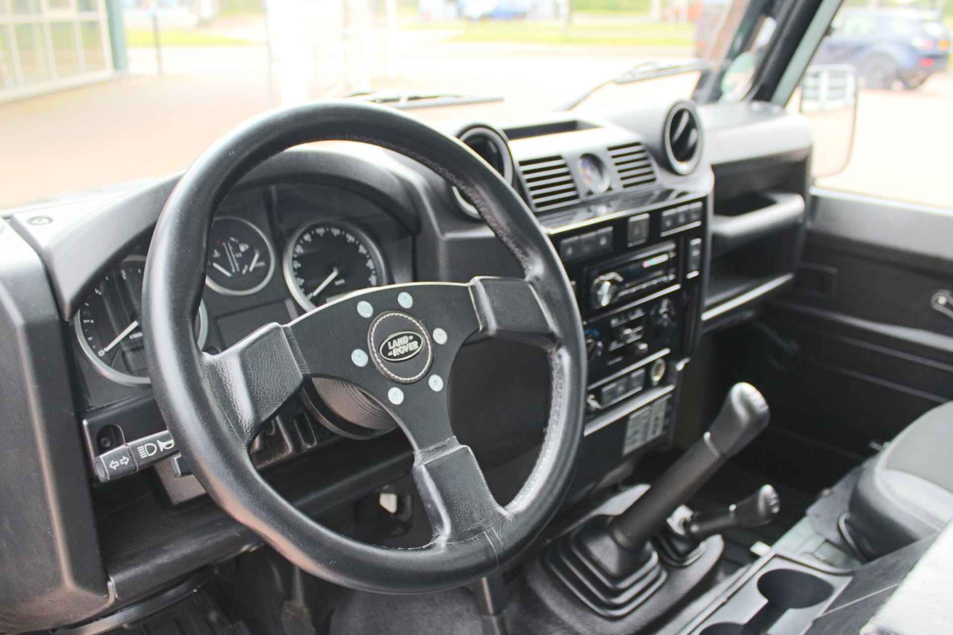 Land Rover Defender 2.4 TD 90 SW De Uiver Special + Airconditioning - 30/65