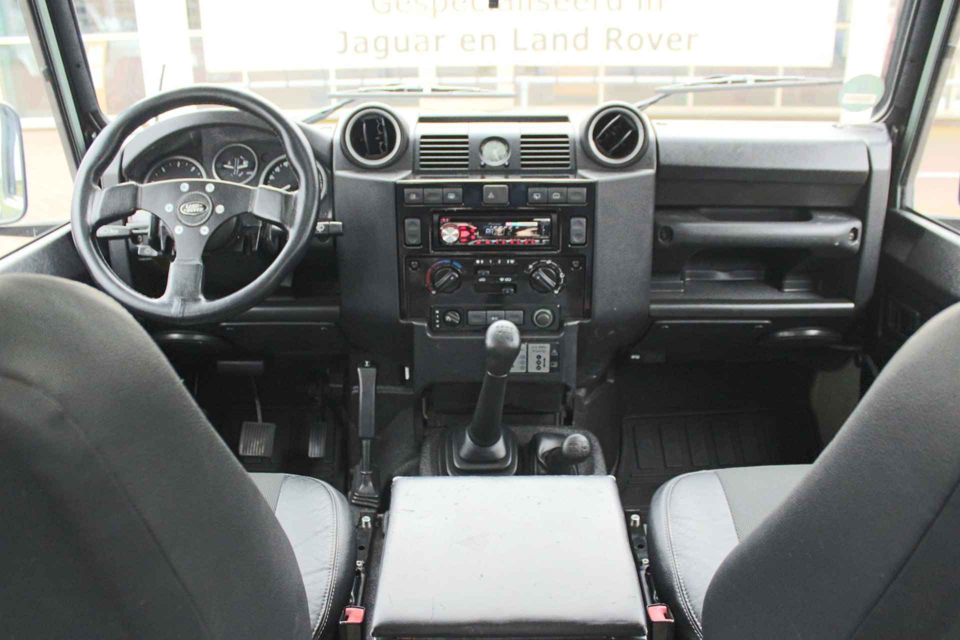 Land Rover Defender 2.4 TD 90 SW De Uiver Special + Airconditioning - 32/65