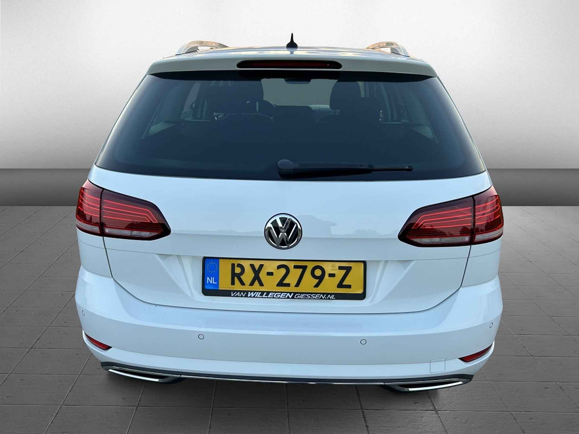 Volkswagen Golf Variant 1.5 TSI Hl R, Automaat, Navigatie, Rijklaar-Prijs - 6/38