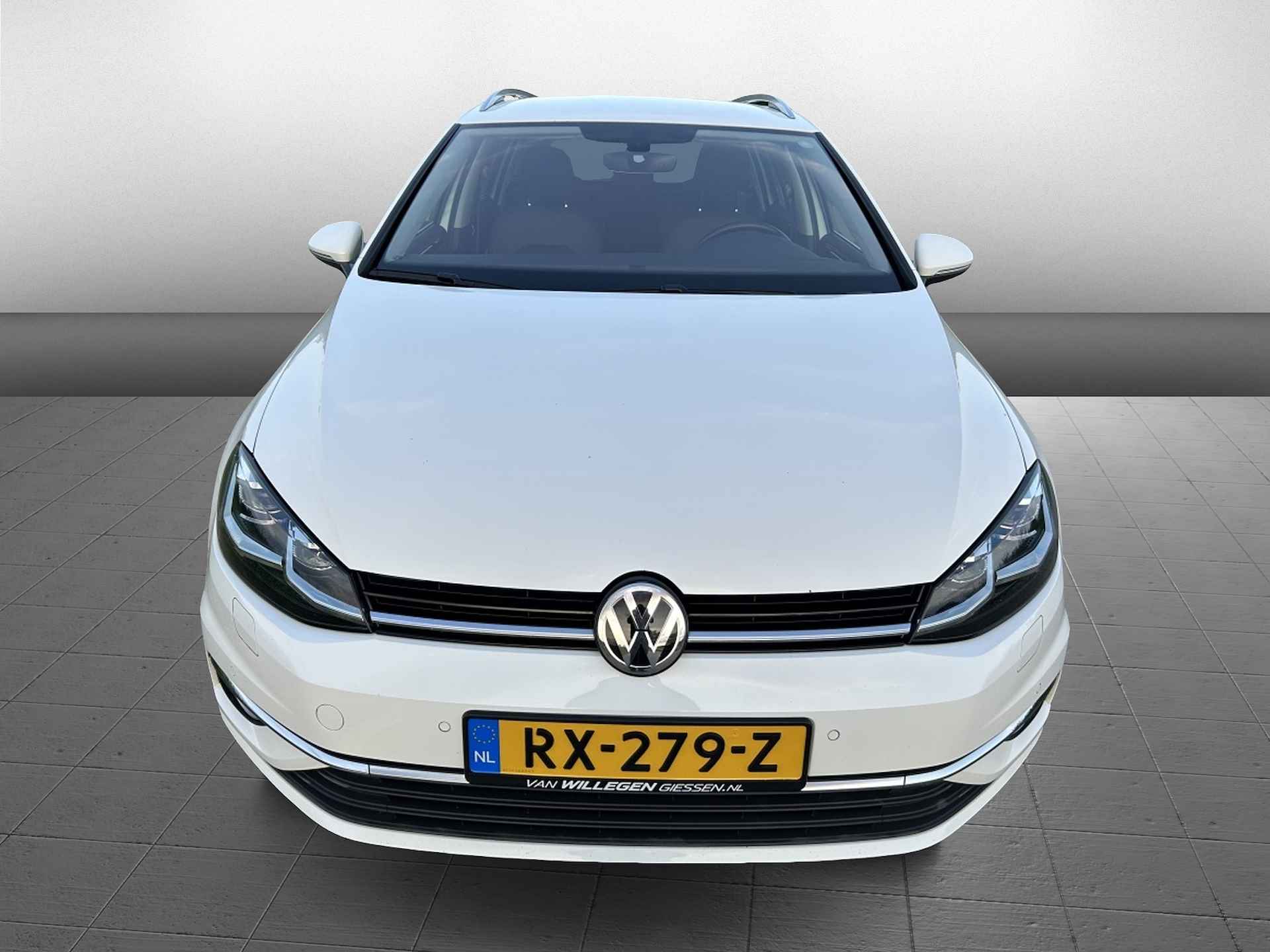 Volkswagen Golf Variant 1.5 TSI Hl R, Automaat, Navigatie, Rijklaar-Prijs - 7/38