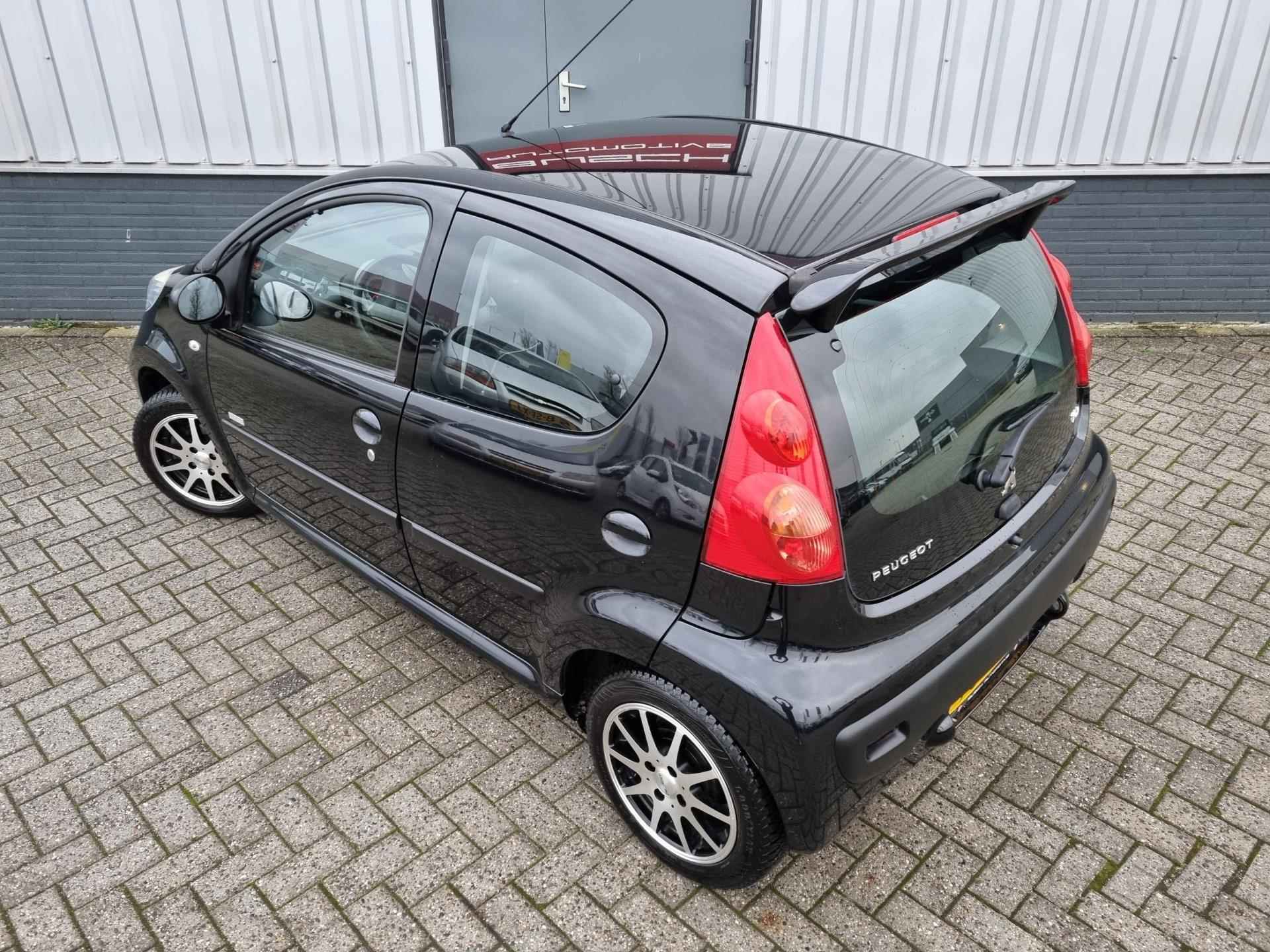 Peugeot 107 1.0 12V 5 deurs Millesim 200 | AUTOMAAT | AIRCO | - 30/45