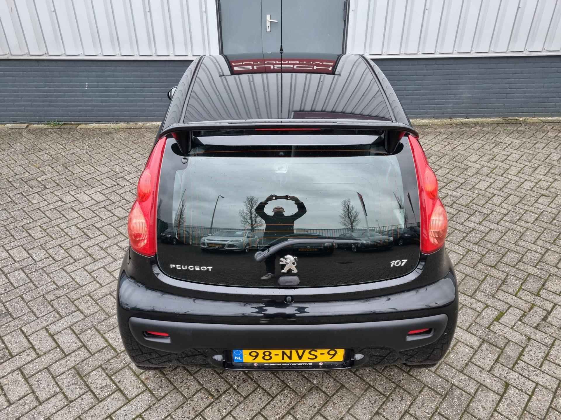 Peugeot 107 1.0 12V 5 deurs Millesim 200 | AUTOMAAT | AIRCO | - 38/45