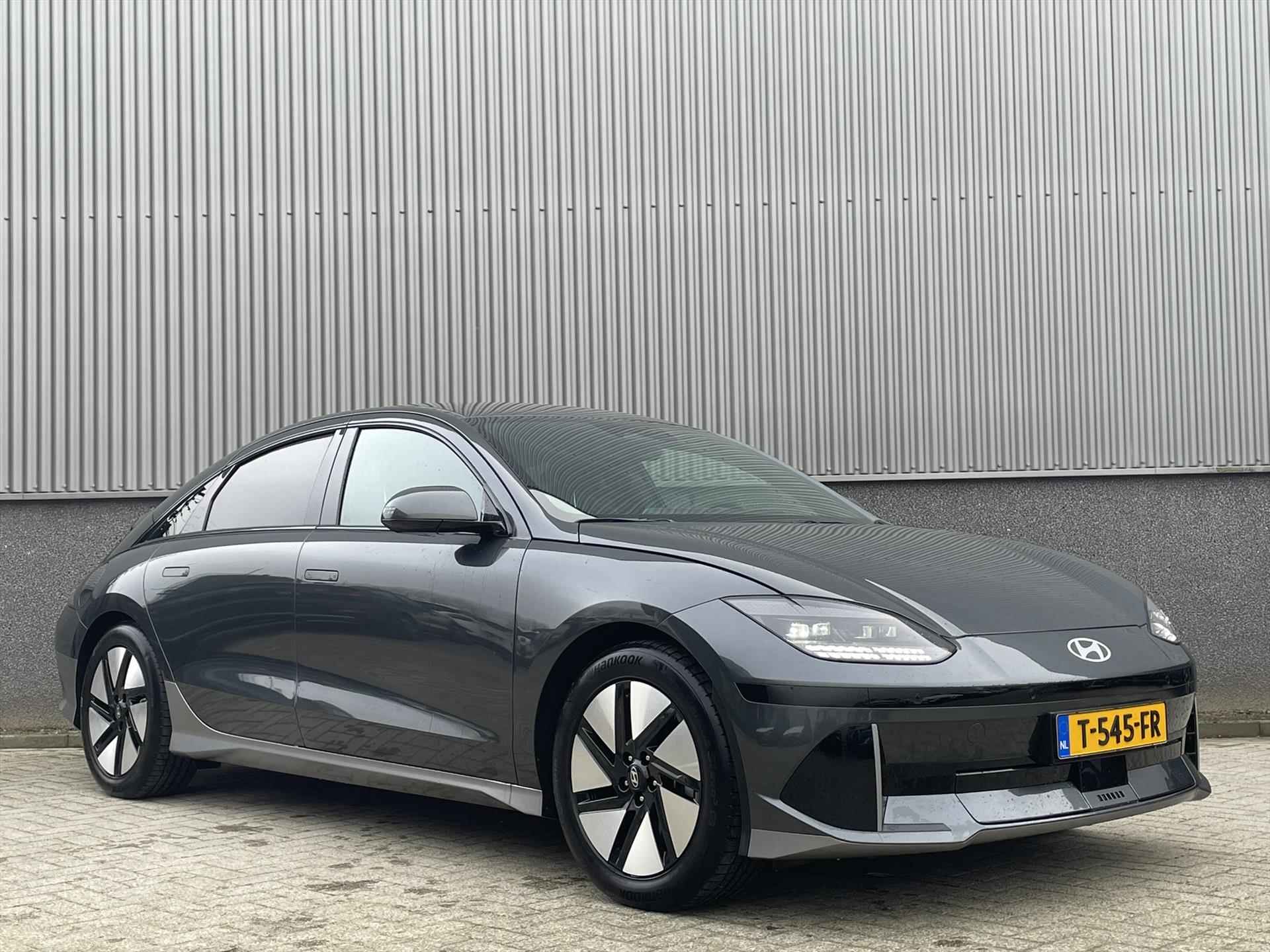 Hyundai Ioniq 6 77,4 kWh 229pk RWD Connect | 100% ELEKTRISCH! | Navigatie | Stoelverwarming Voor & Achter | Camera Achter | PDC Voor & Achter | - 4/44